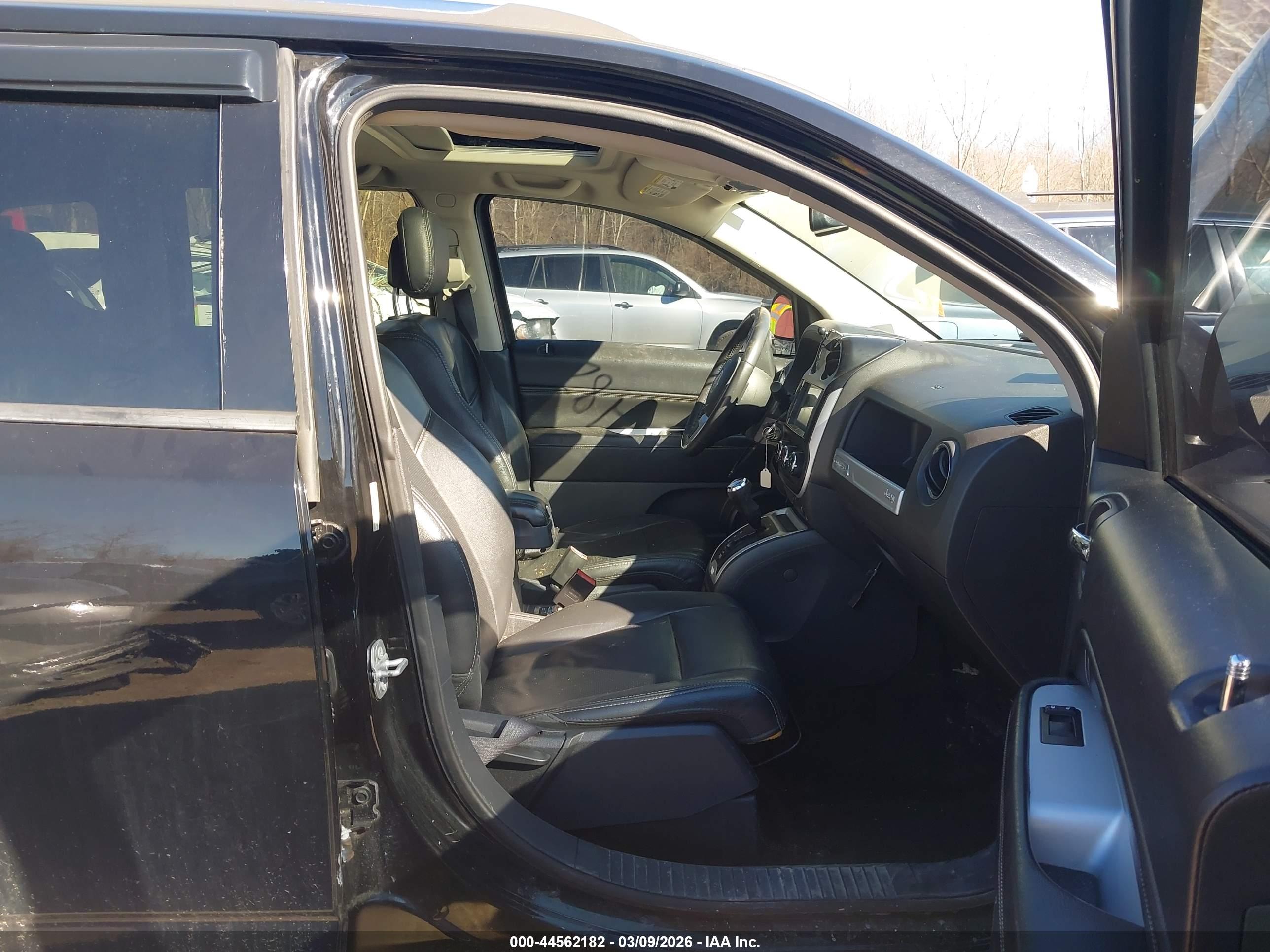 JEEP COMPASS image 5