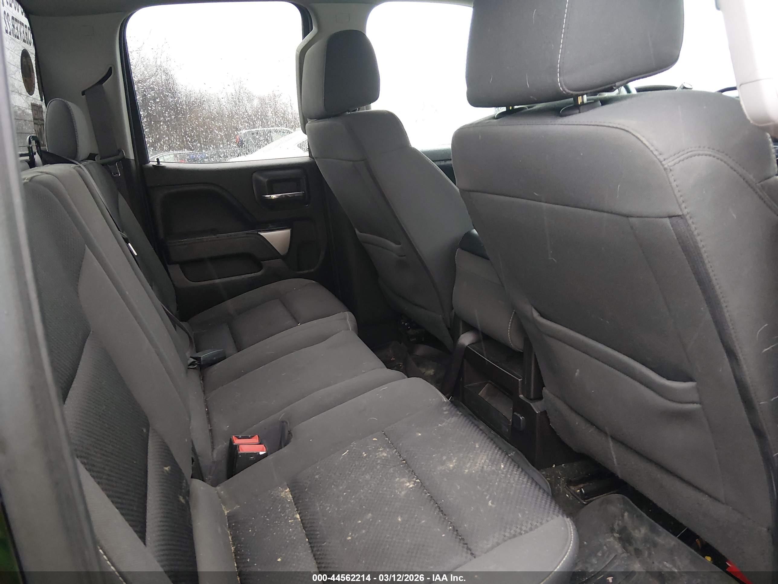CHEVROLET SILVERADO image 8
