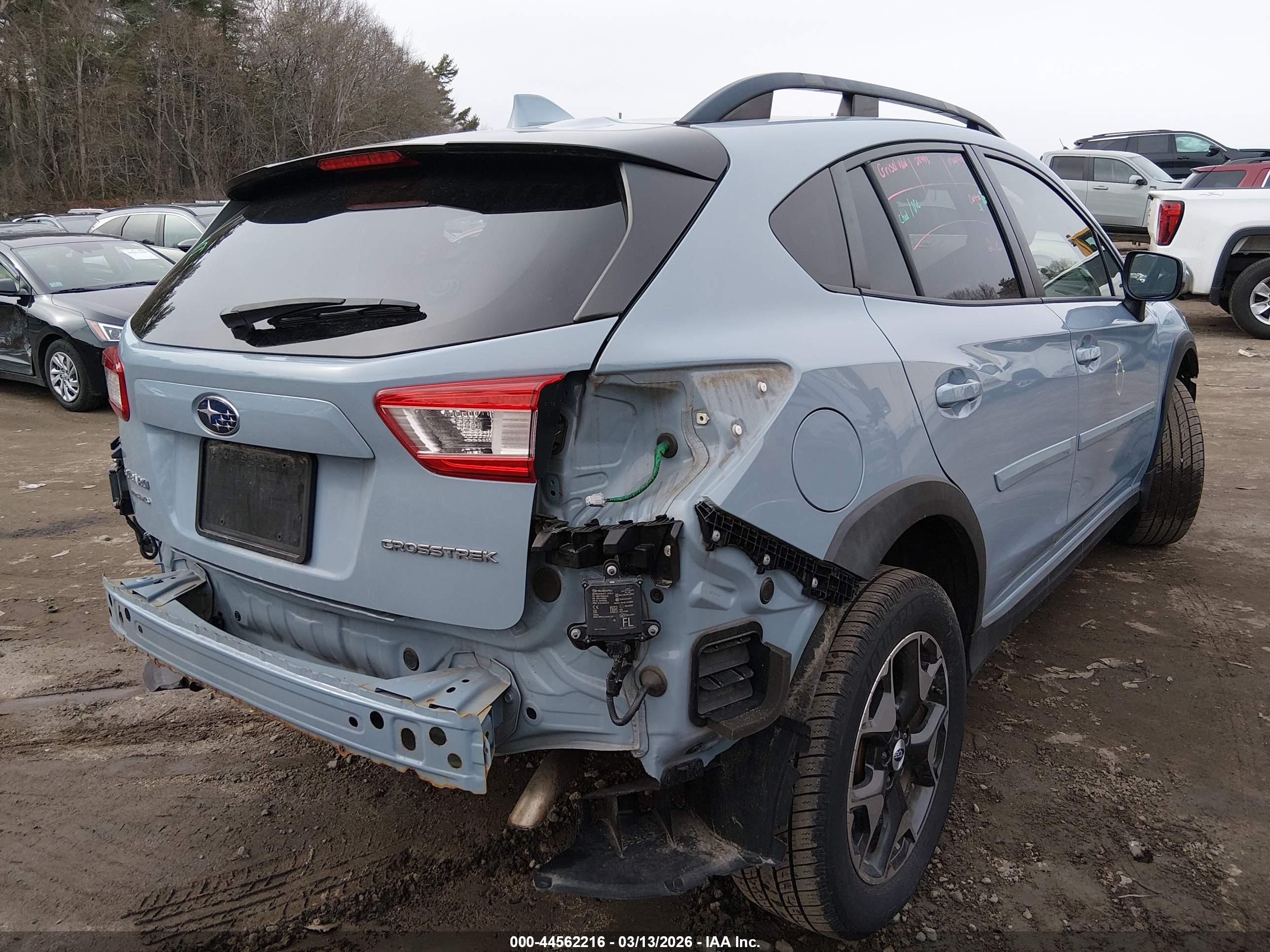 SUBARU CROSSTREK image 4
