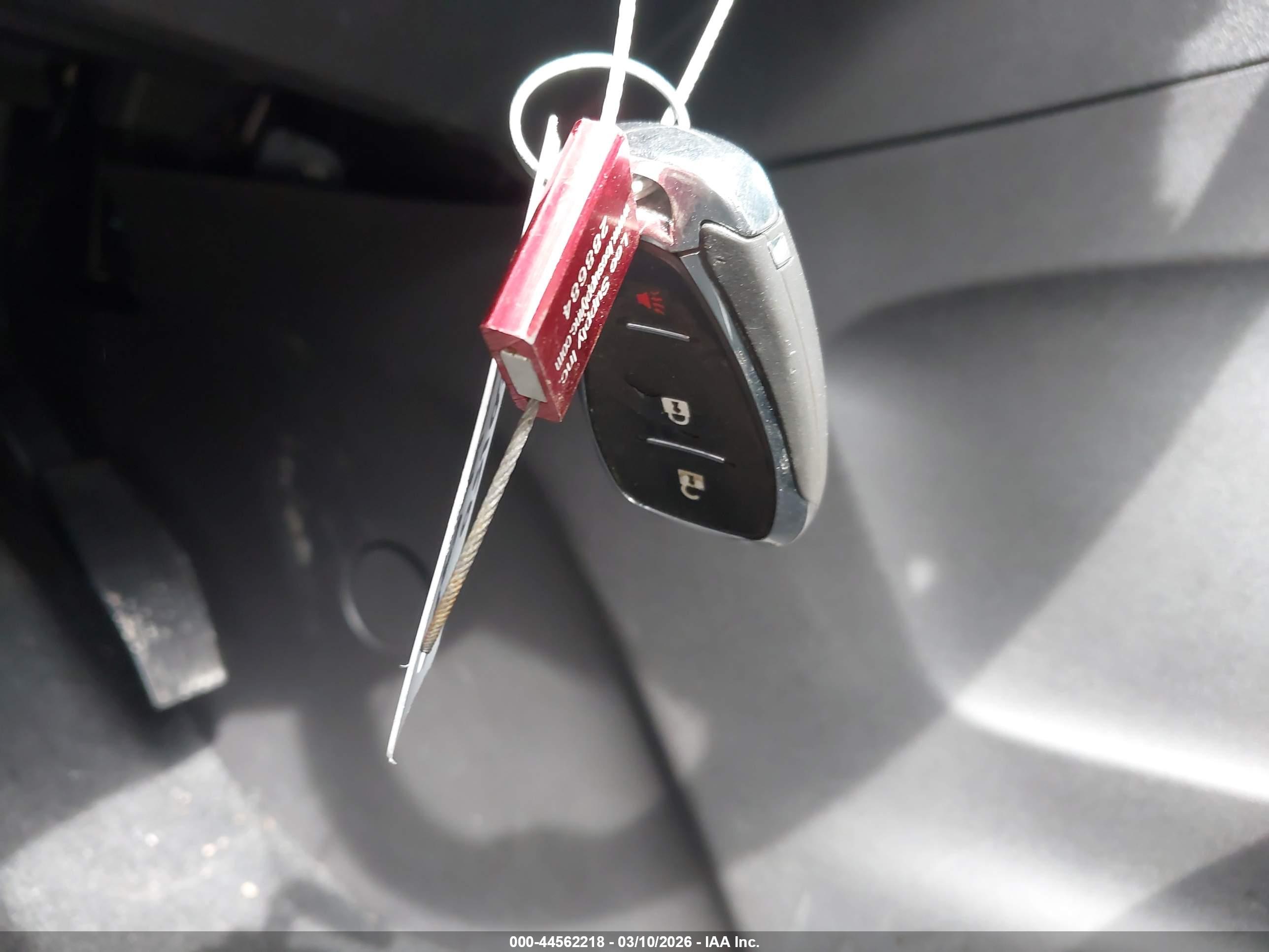 CHEVROLET EQUINOX image 11