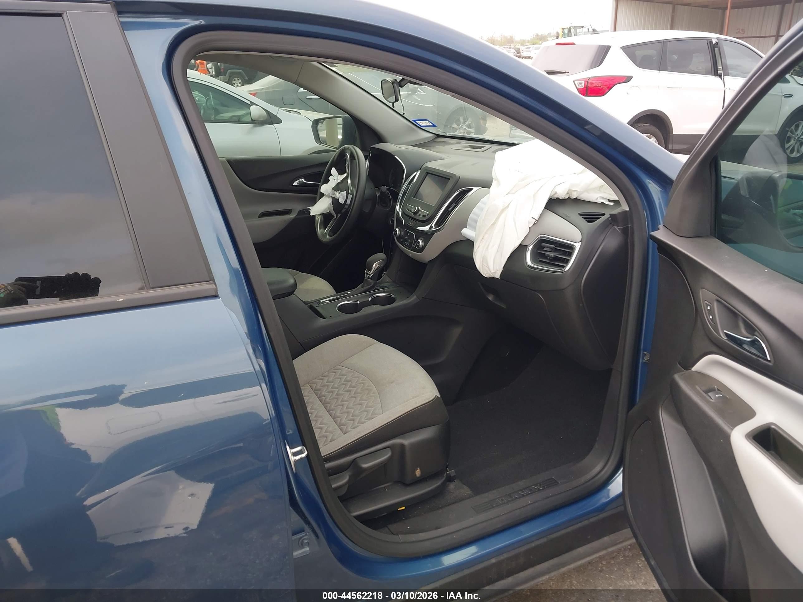CHEVROLET EQUINOX image 5