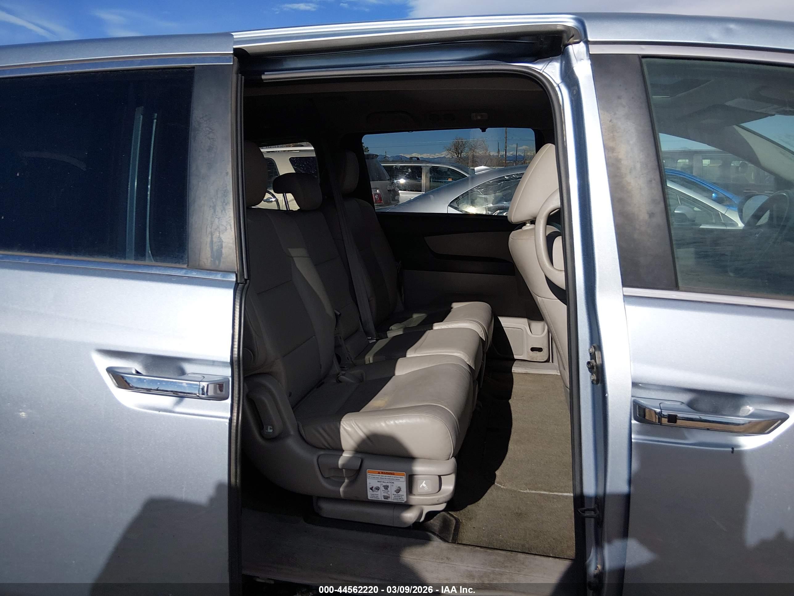 HONDA ODYSSEY image 8