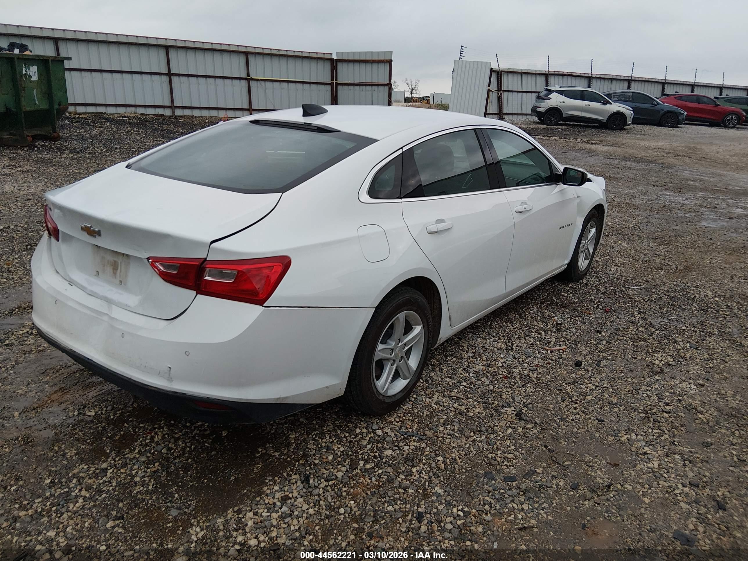CHEVROLET MALIBU image 4