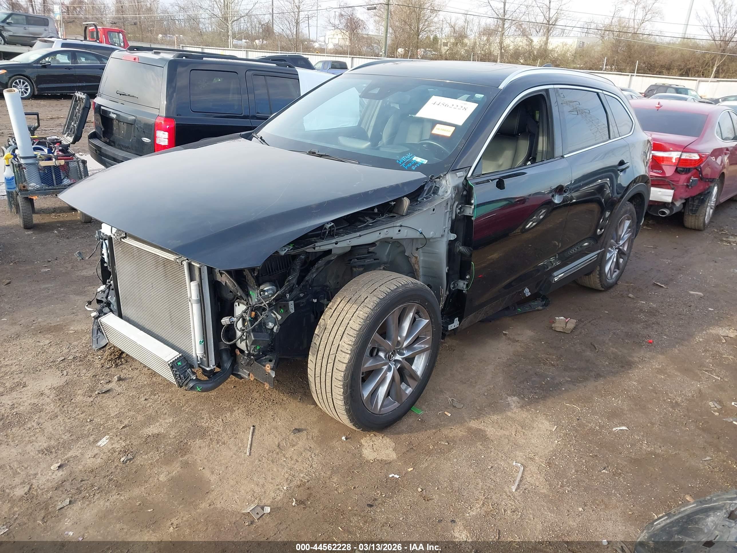 MAZDA CX-9 image 2
