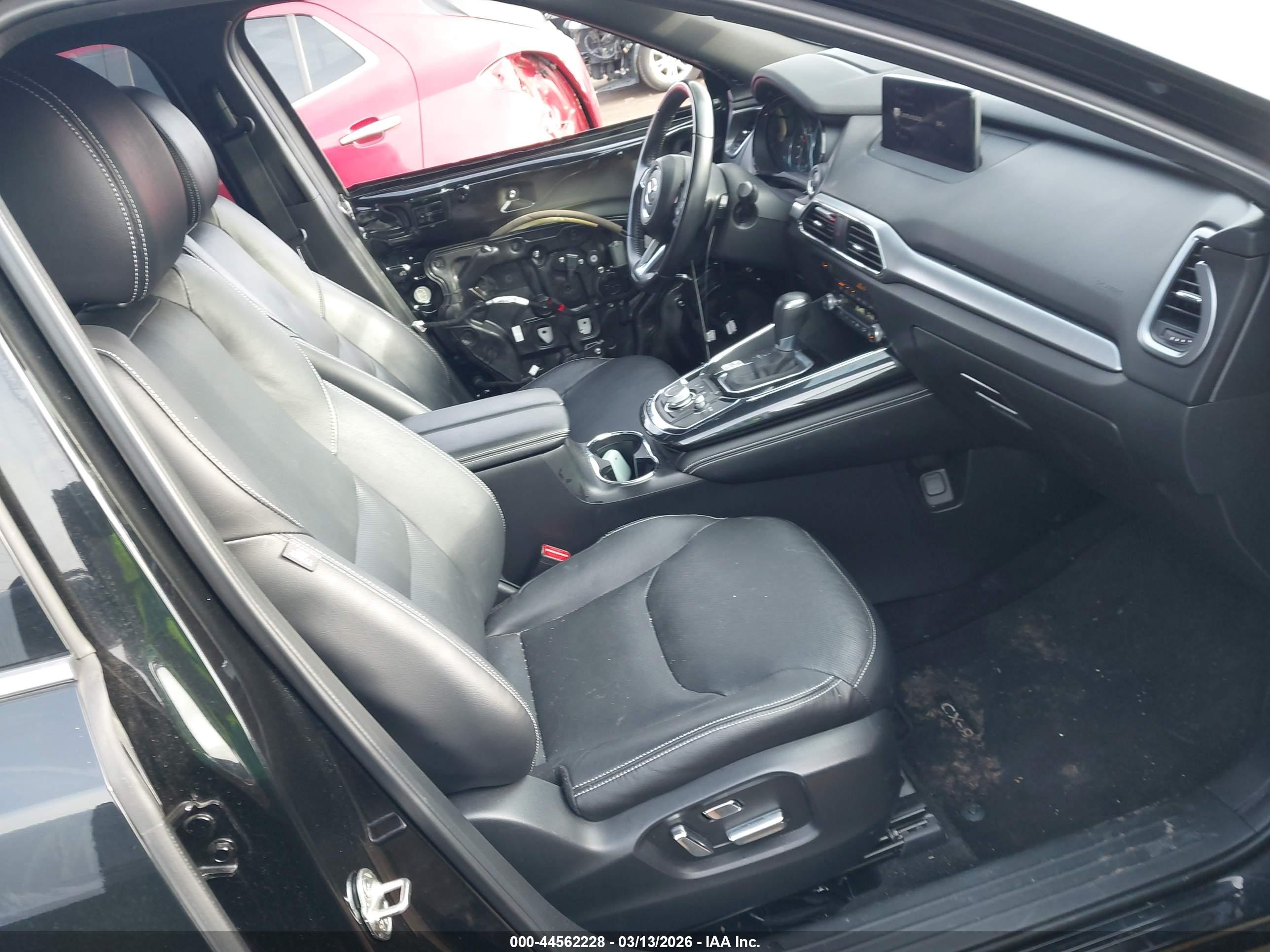 MAZDA CX-9 image 5
