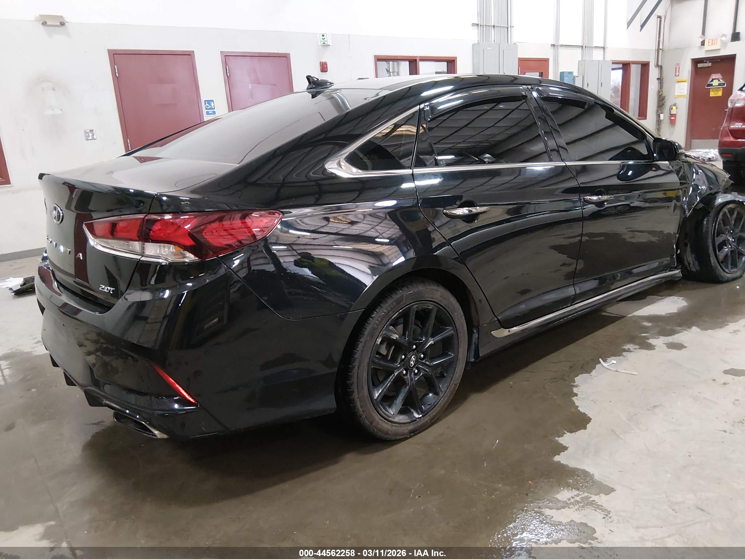 HYUNDAI SONATA image 4