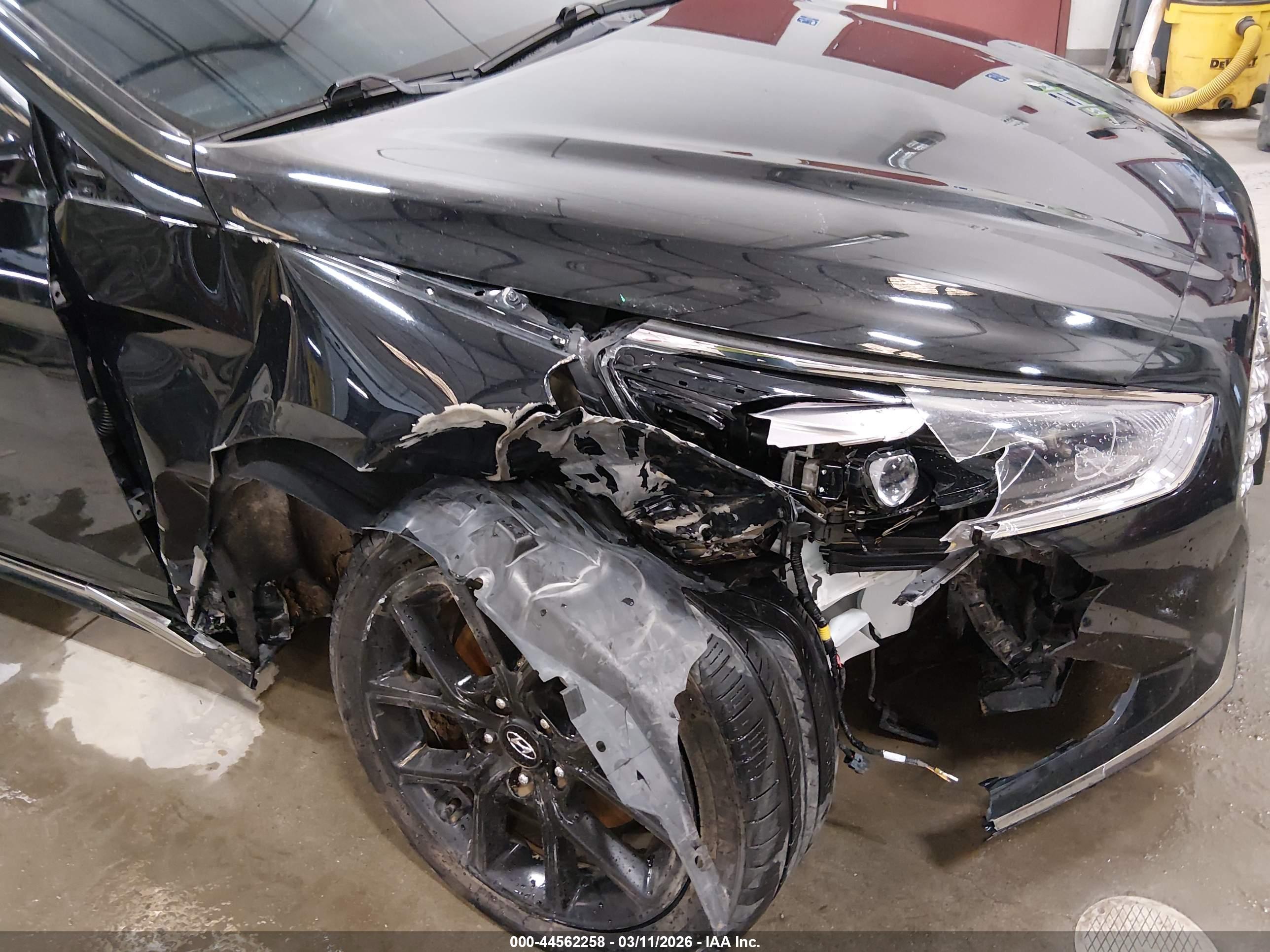 HYUNDAI SONATA image 6