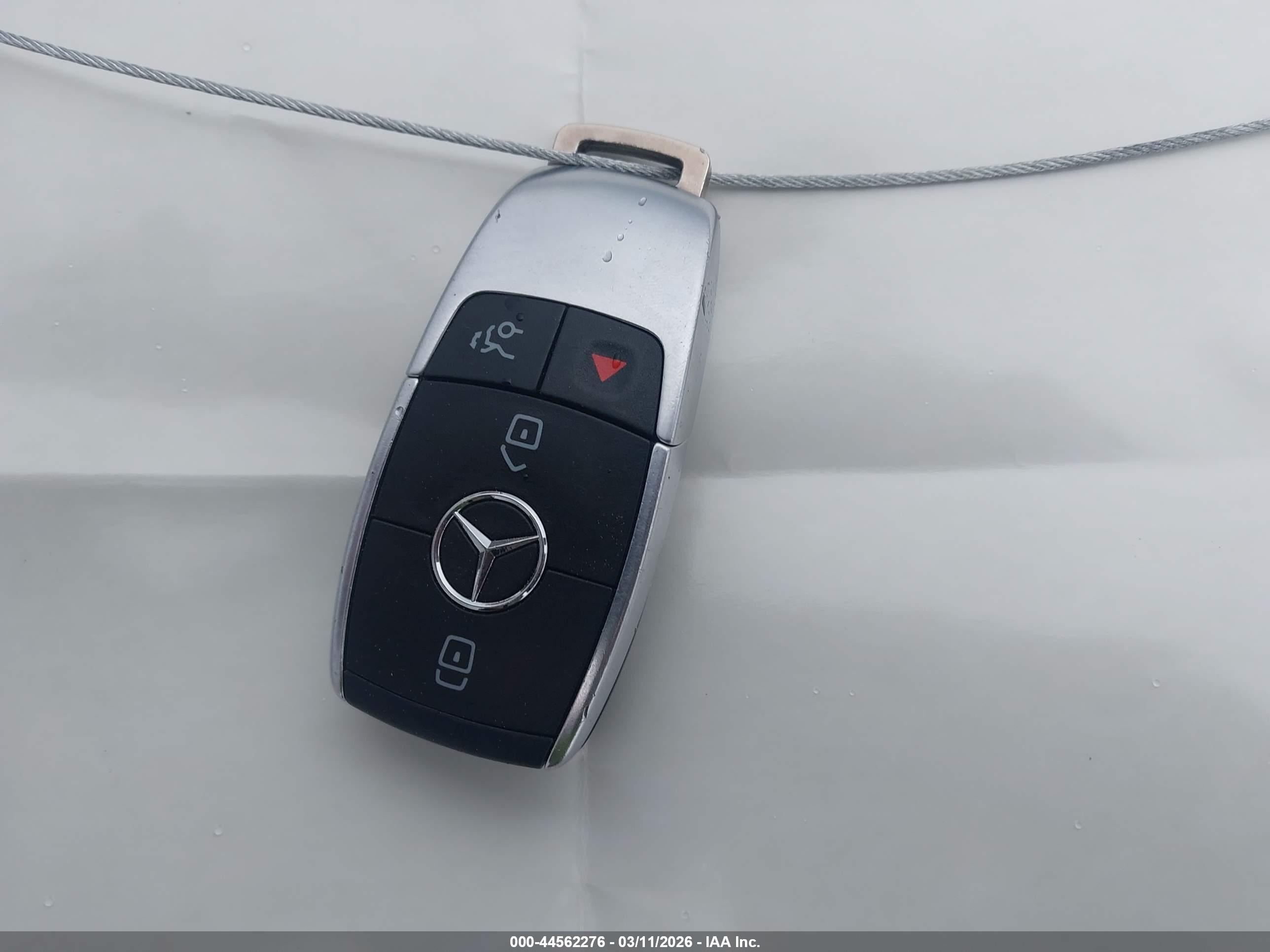 MERCEDES-BENZ GLE image 11