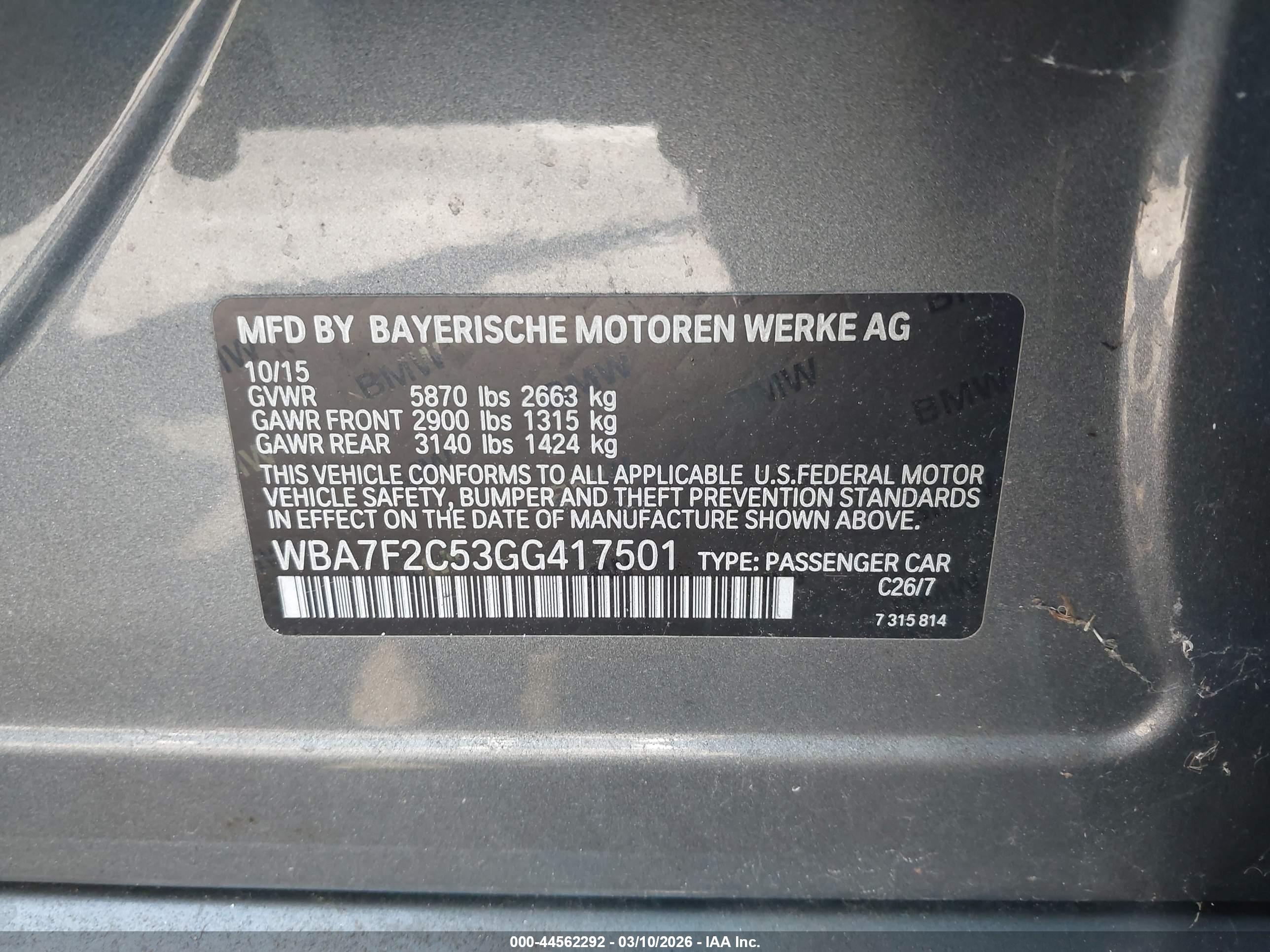 BMW 750I image 9