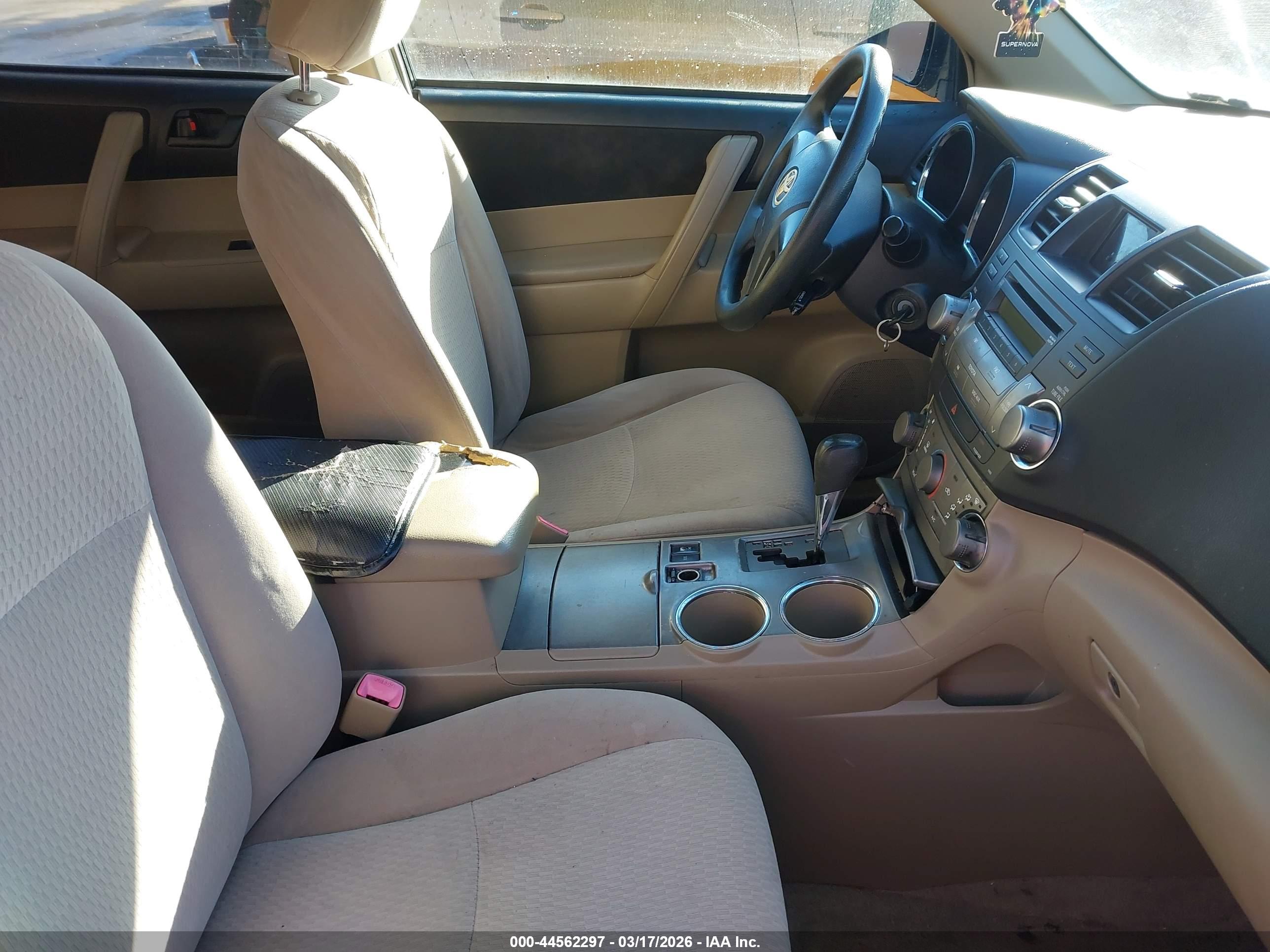 TOYOTA HIGHLANDER image 5