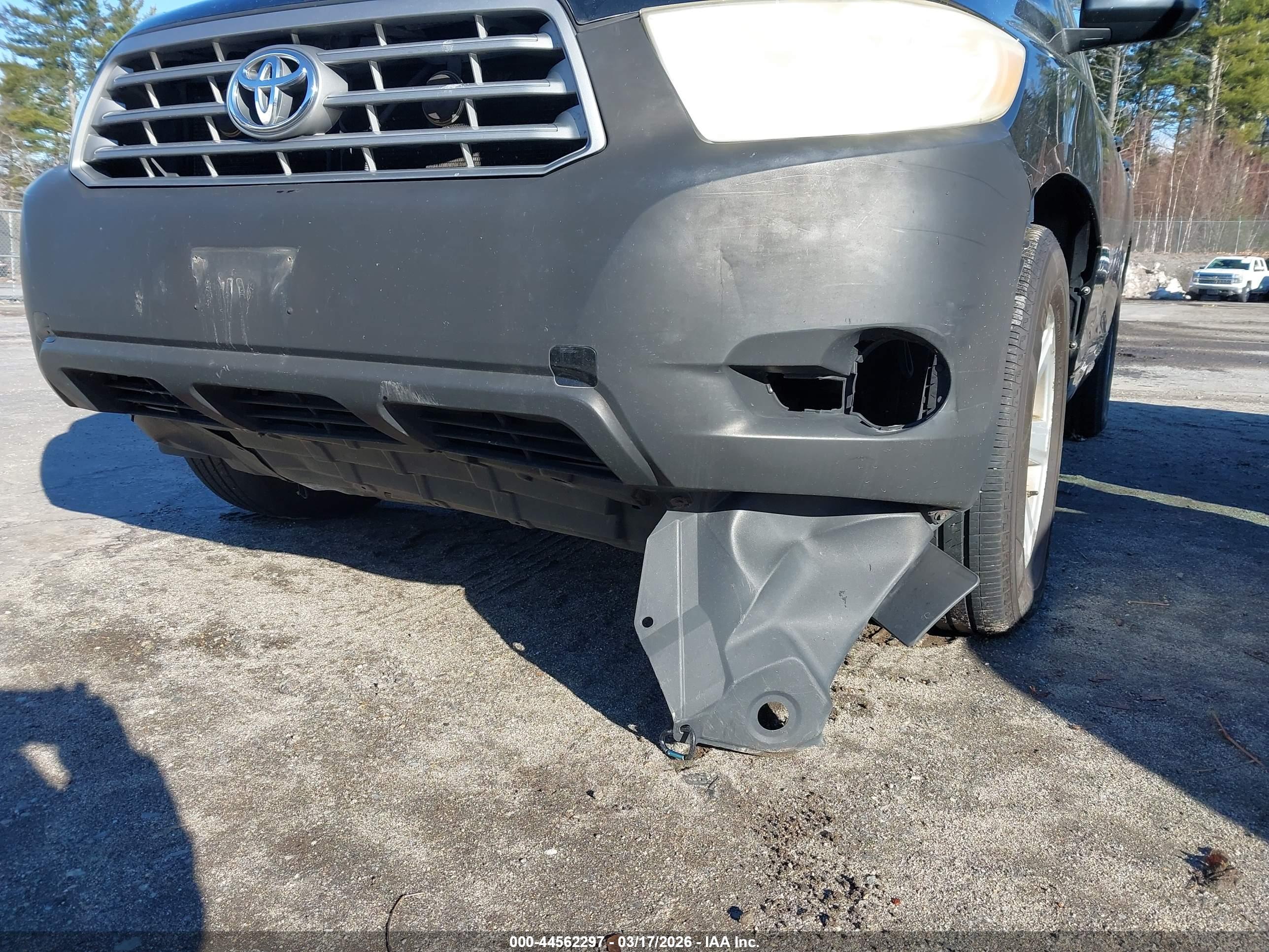 TOYOTA HIGHLANDER image 6