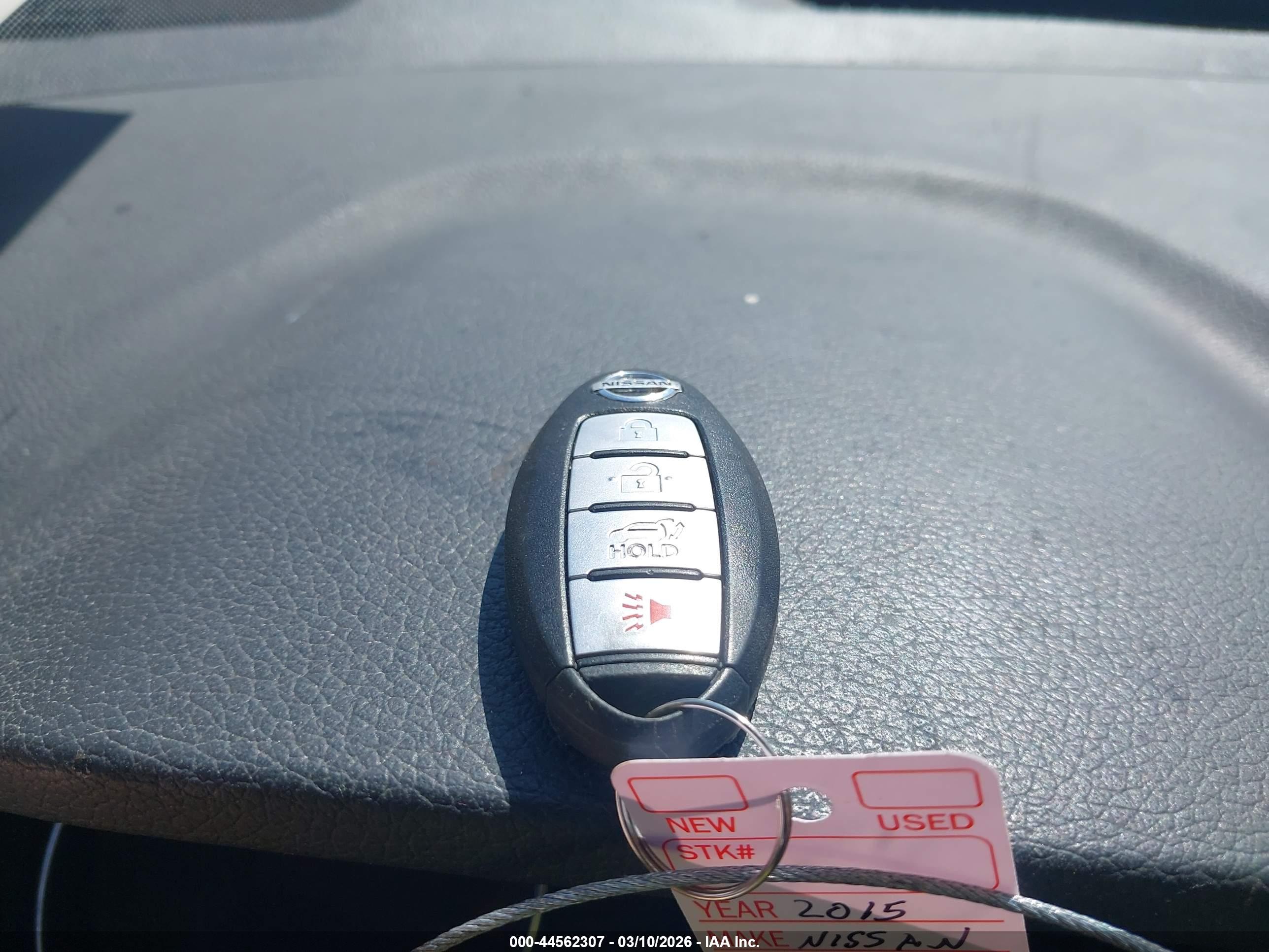 NISSAN ROGUE image 11