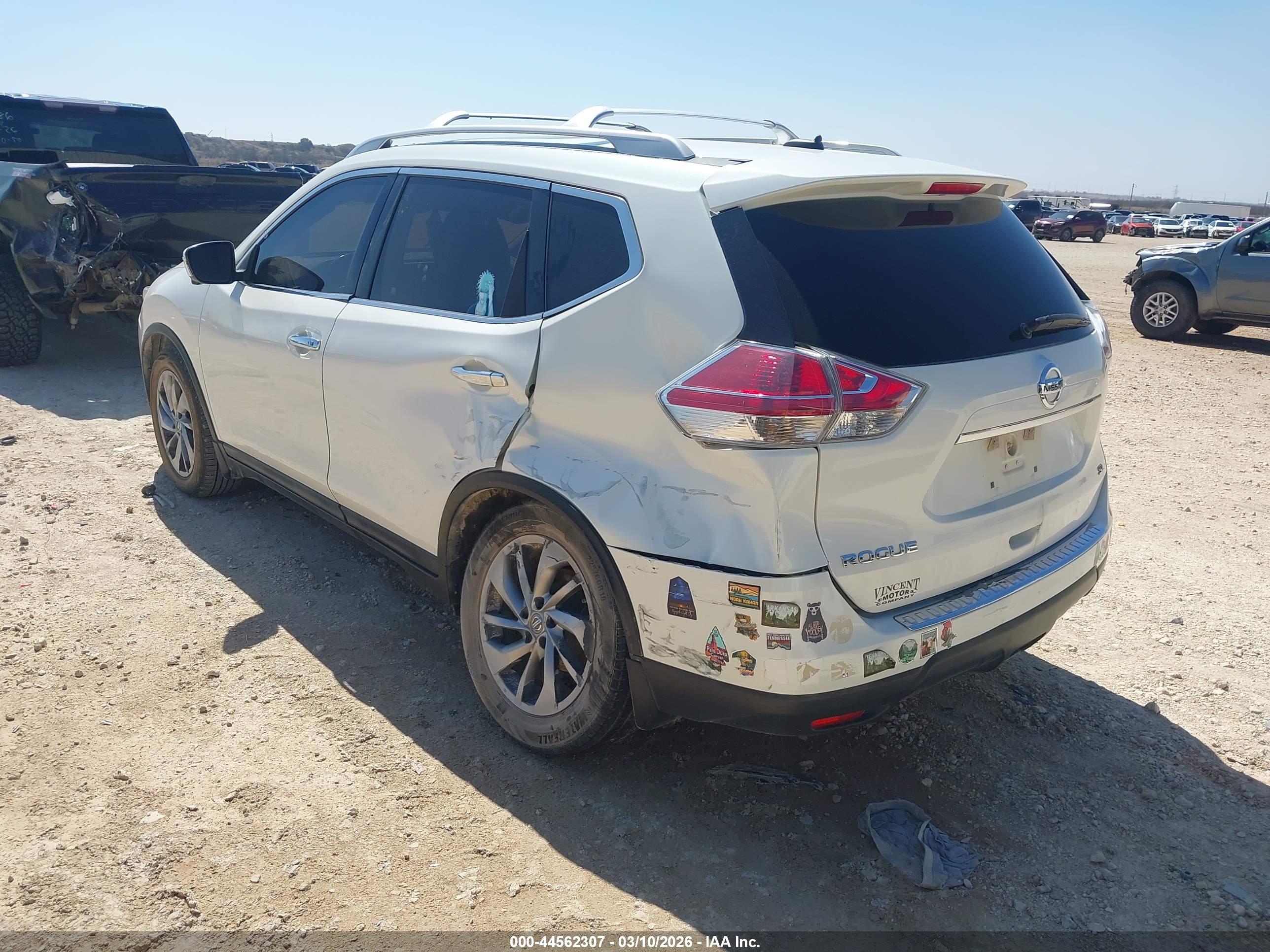 NISSAN ROGUE image 3