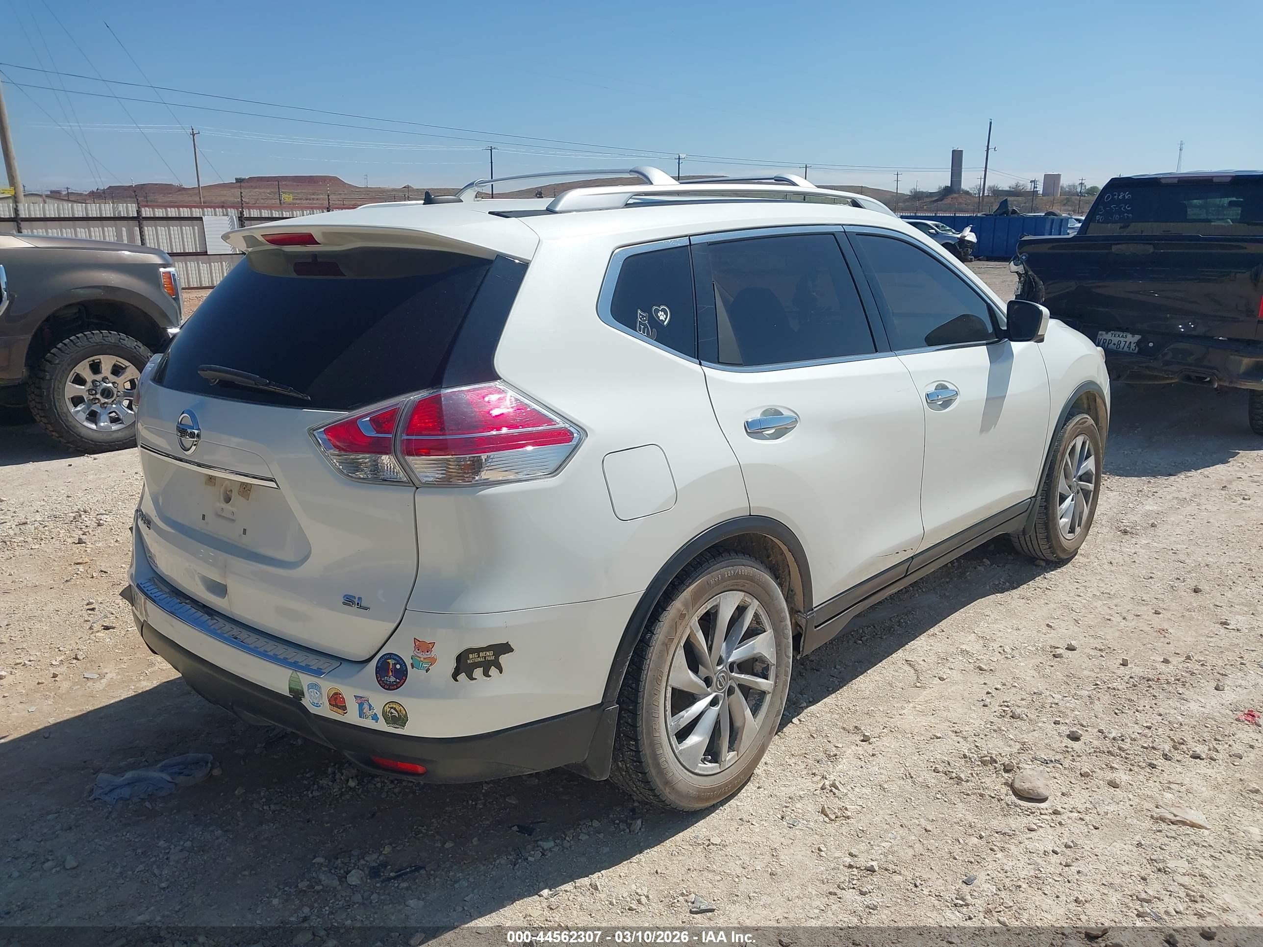 NISSAN ROGUE image 4