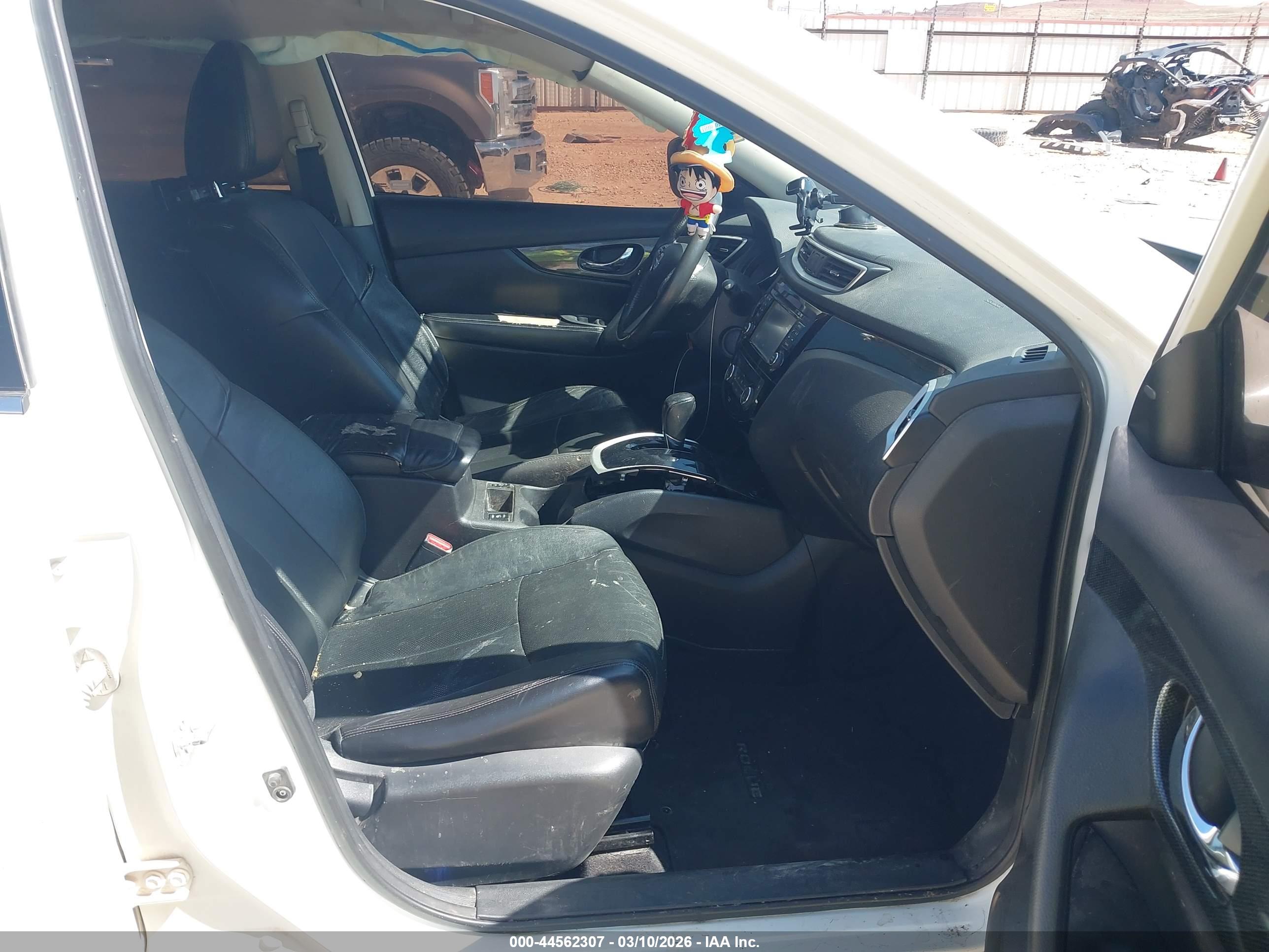 NISSAN ROGUE image 5
