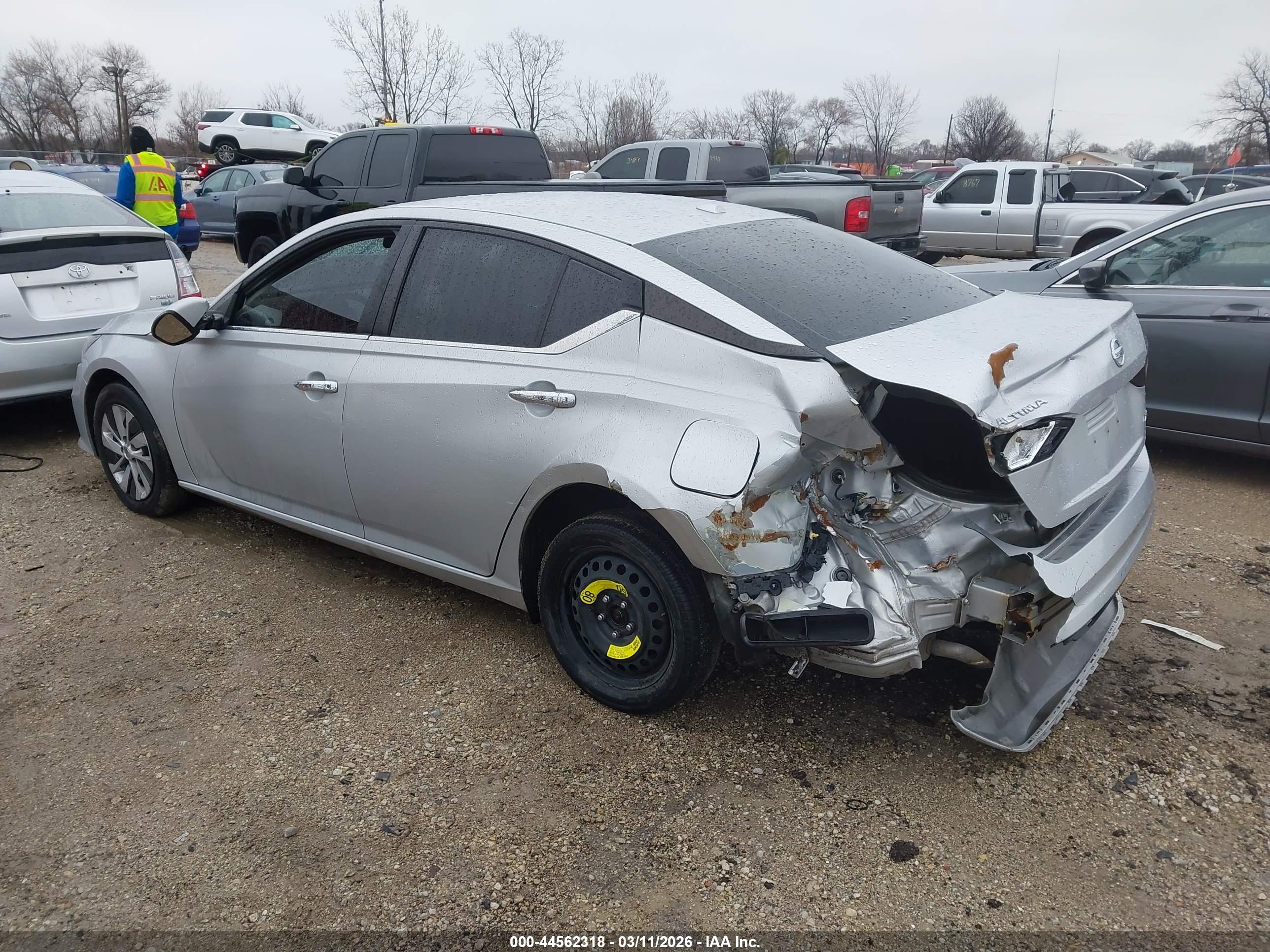 NISSAN ALTIMA image 3