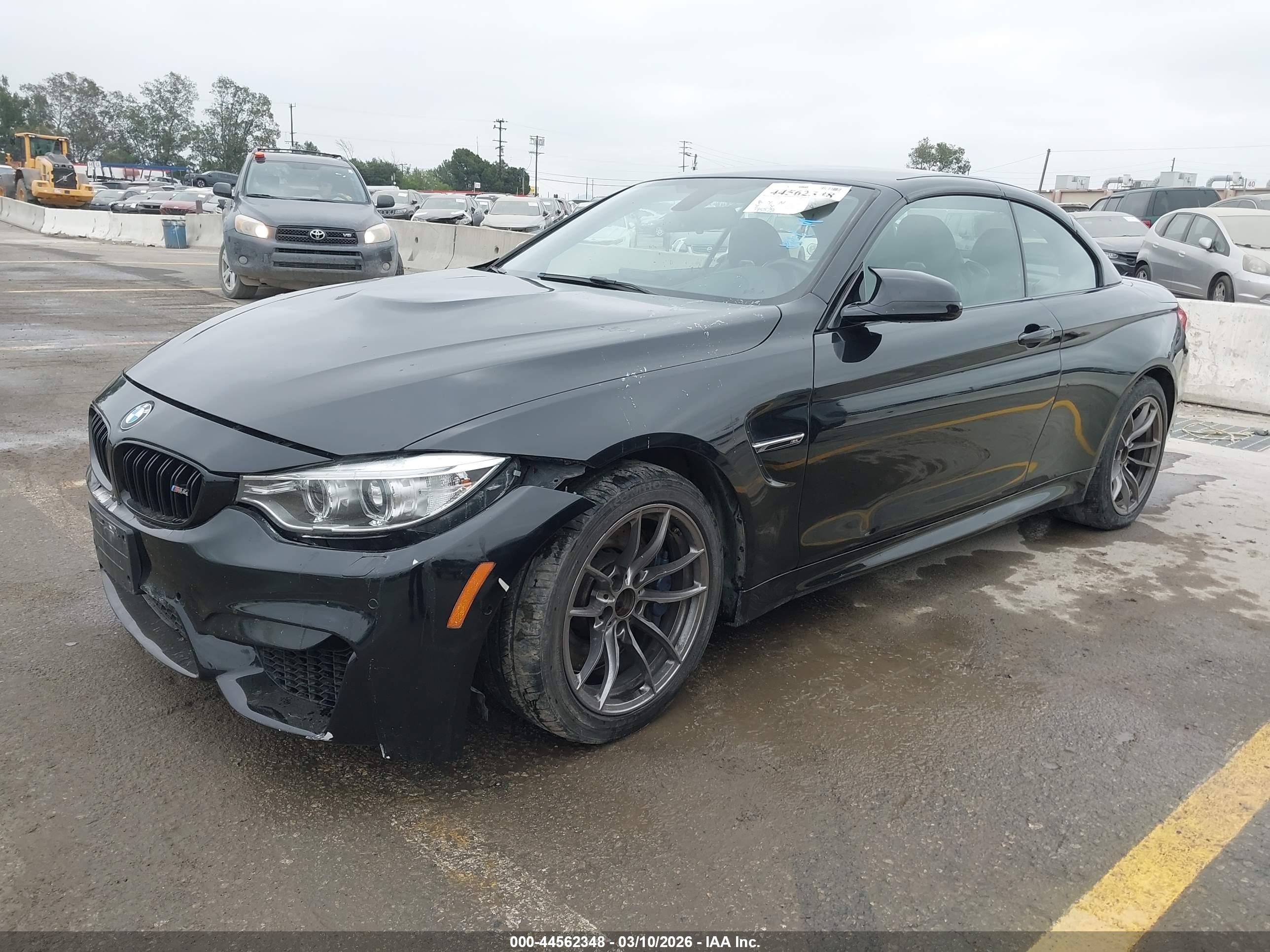 BMW M4 image 2