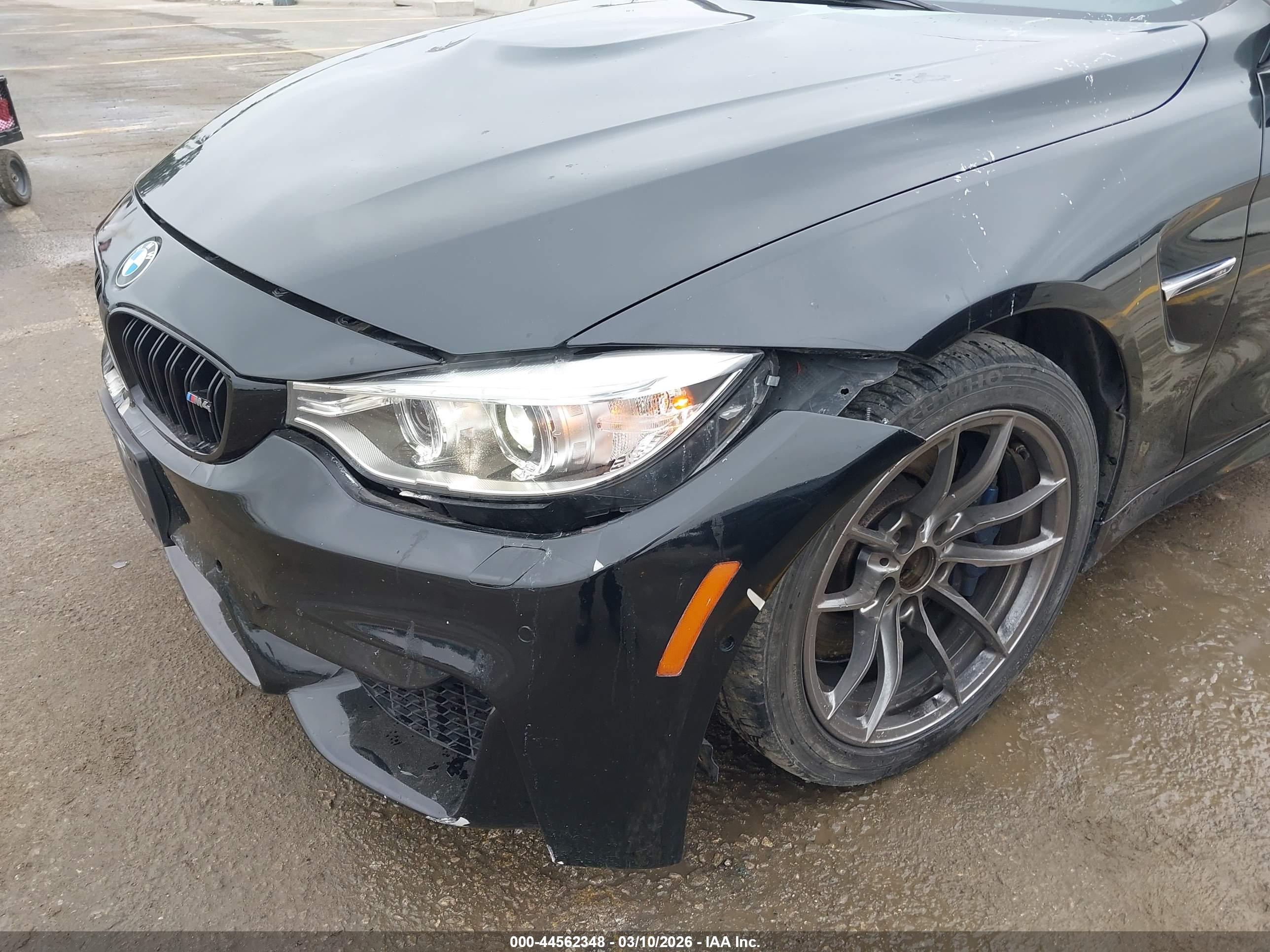 BMW M4 image 6