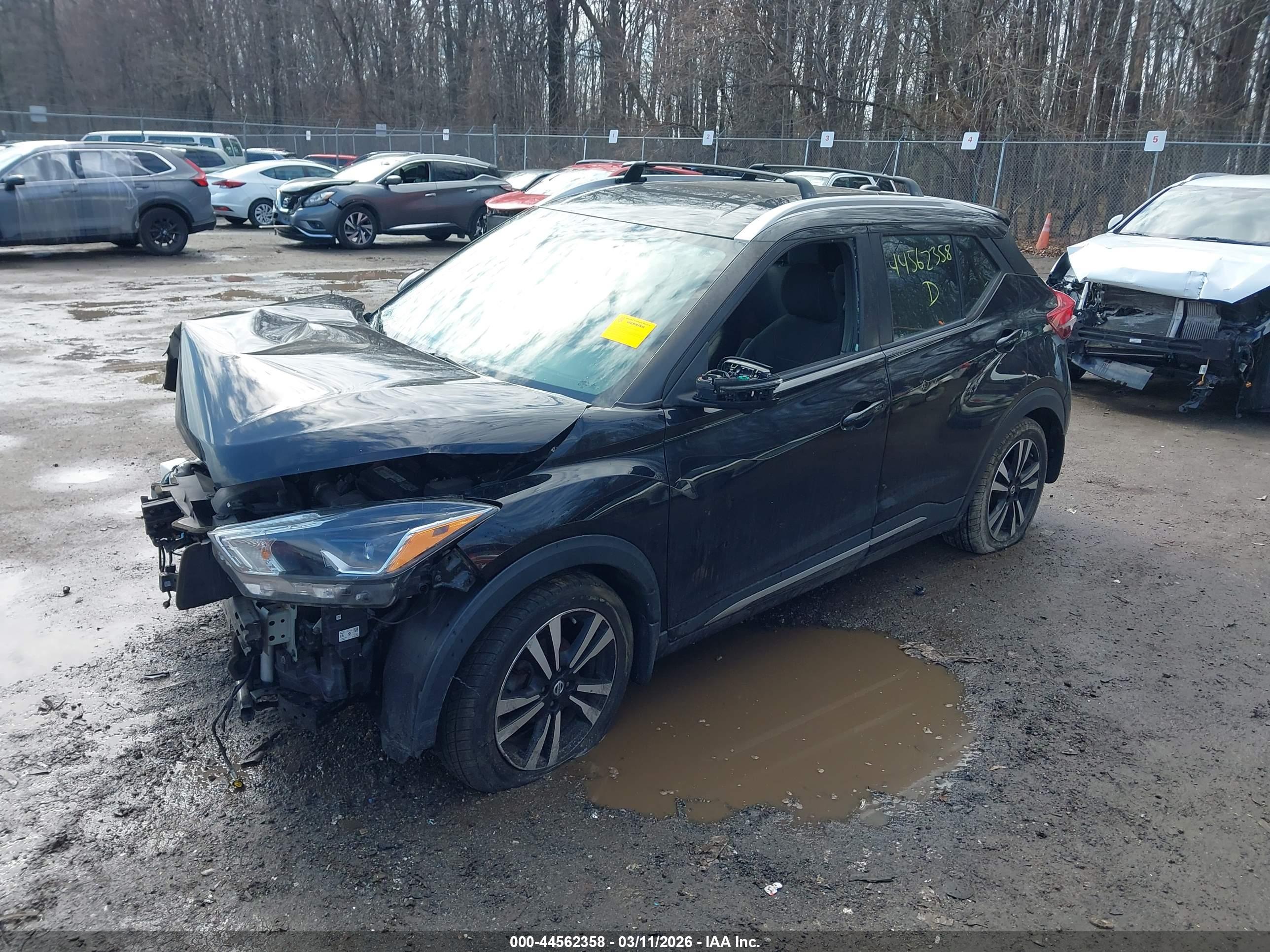 NISSAN KICKS image 2
