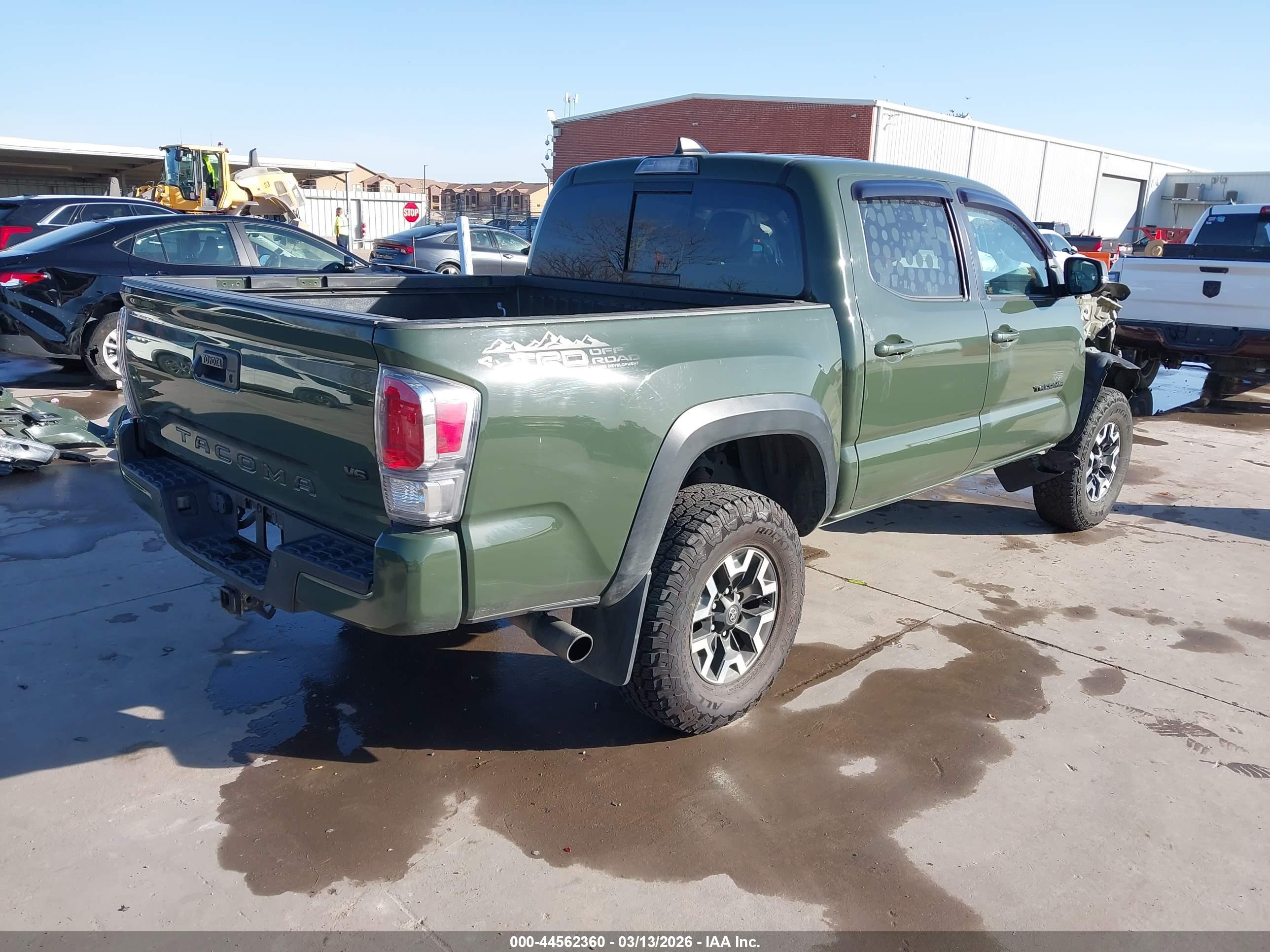 TOYOTA TACOMA image 4