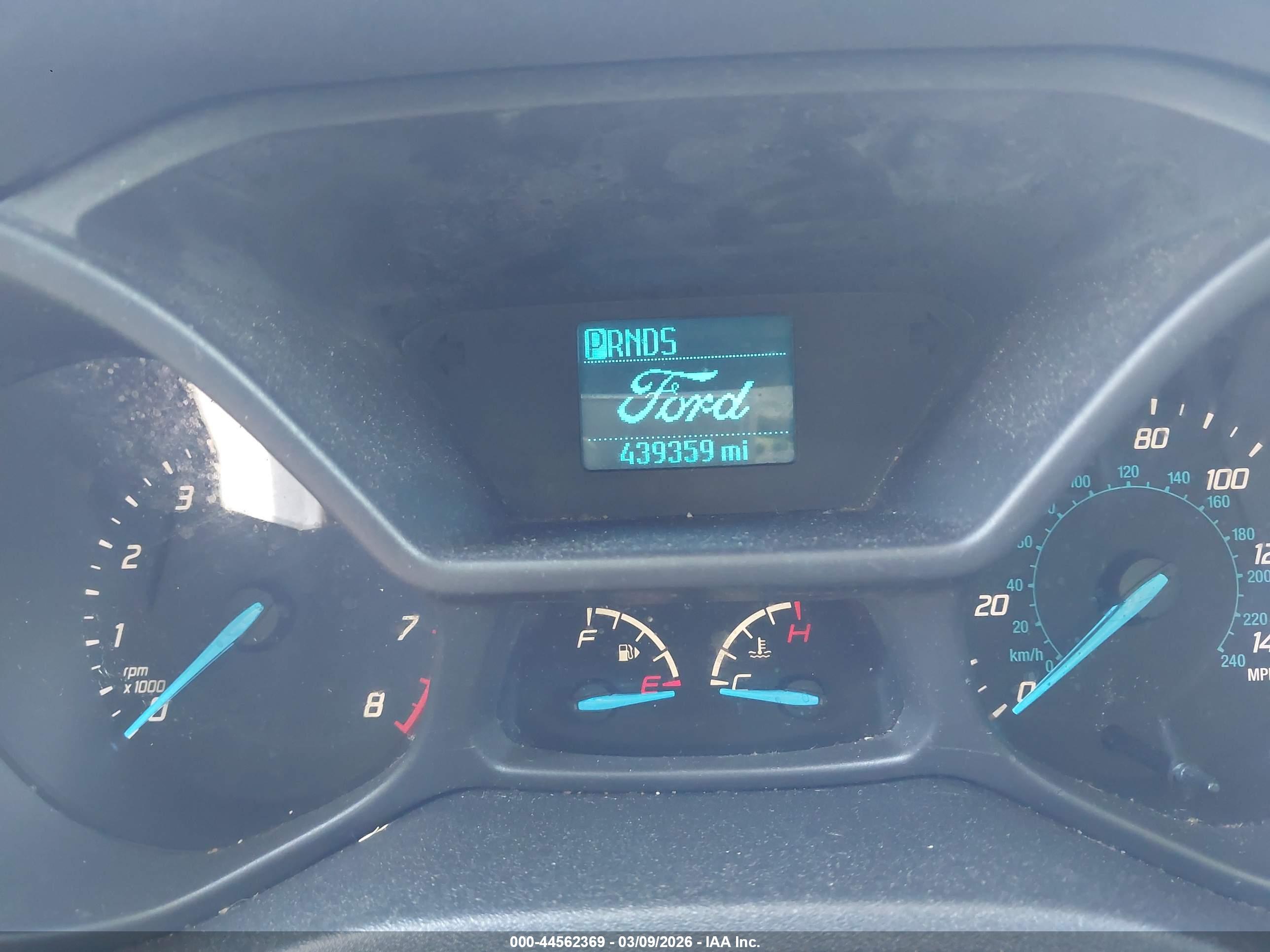 FORD TRANSIT image 7