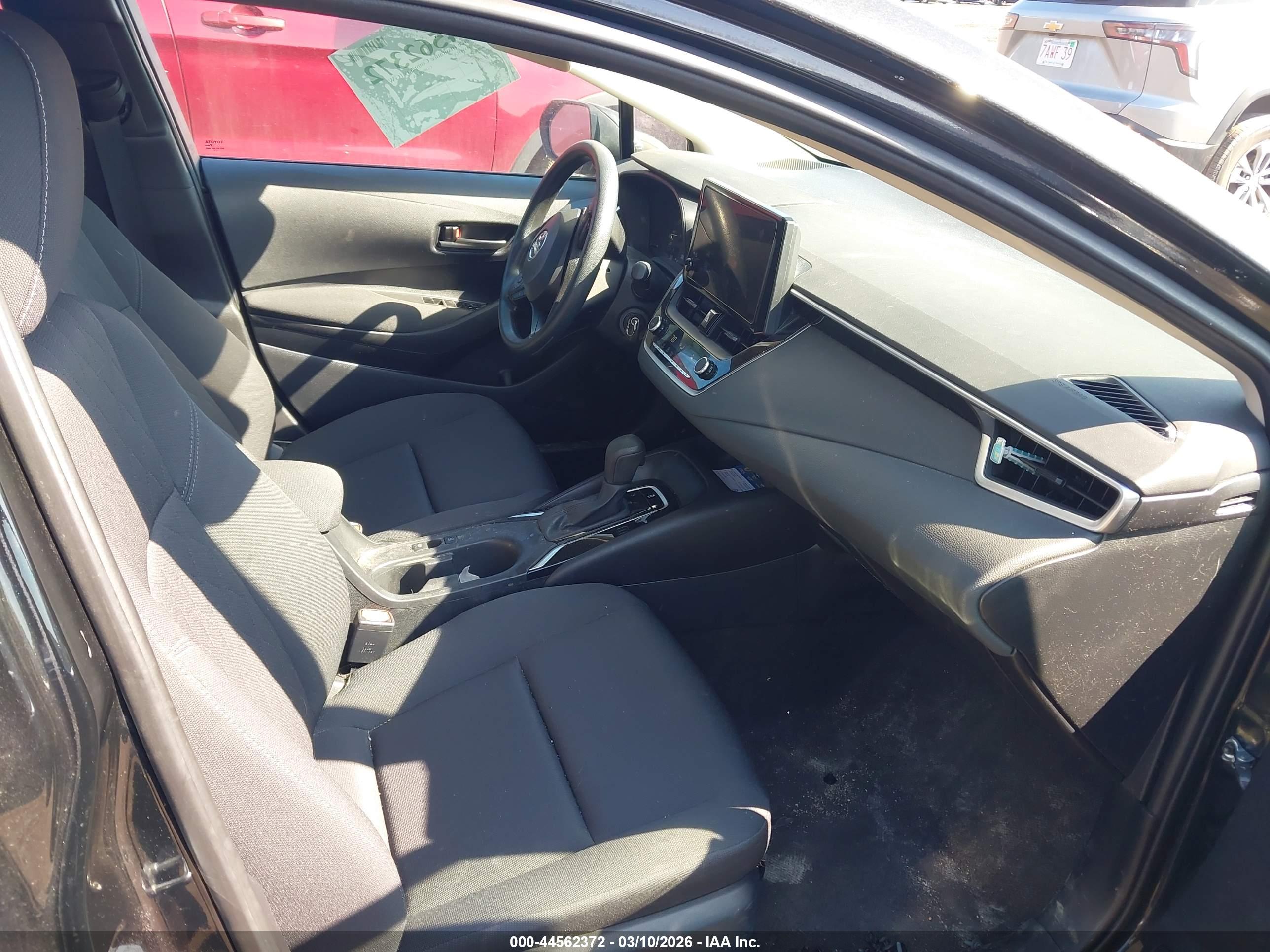 TOYOTA COROLLA image 5