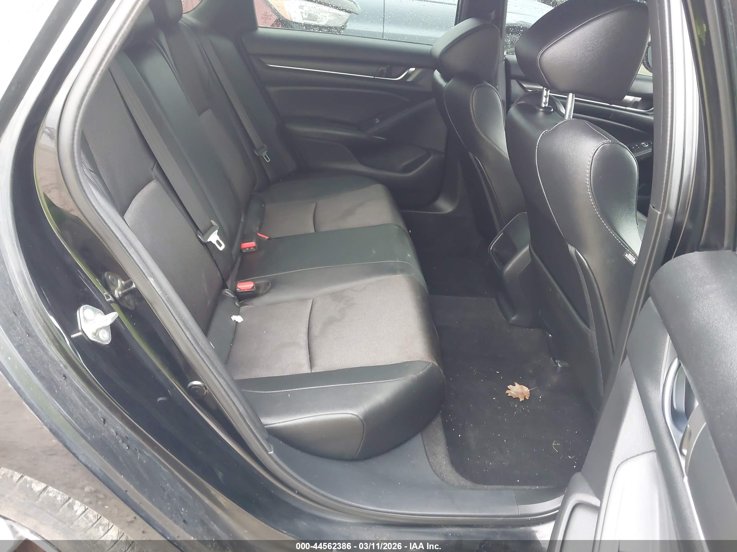 HONDA ACCORD image 8
