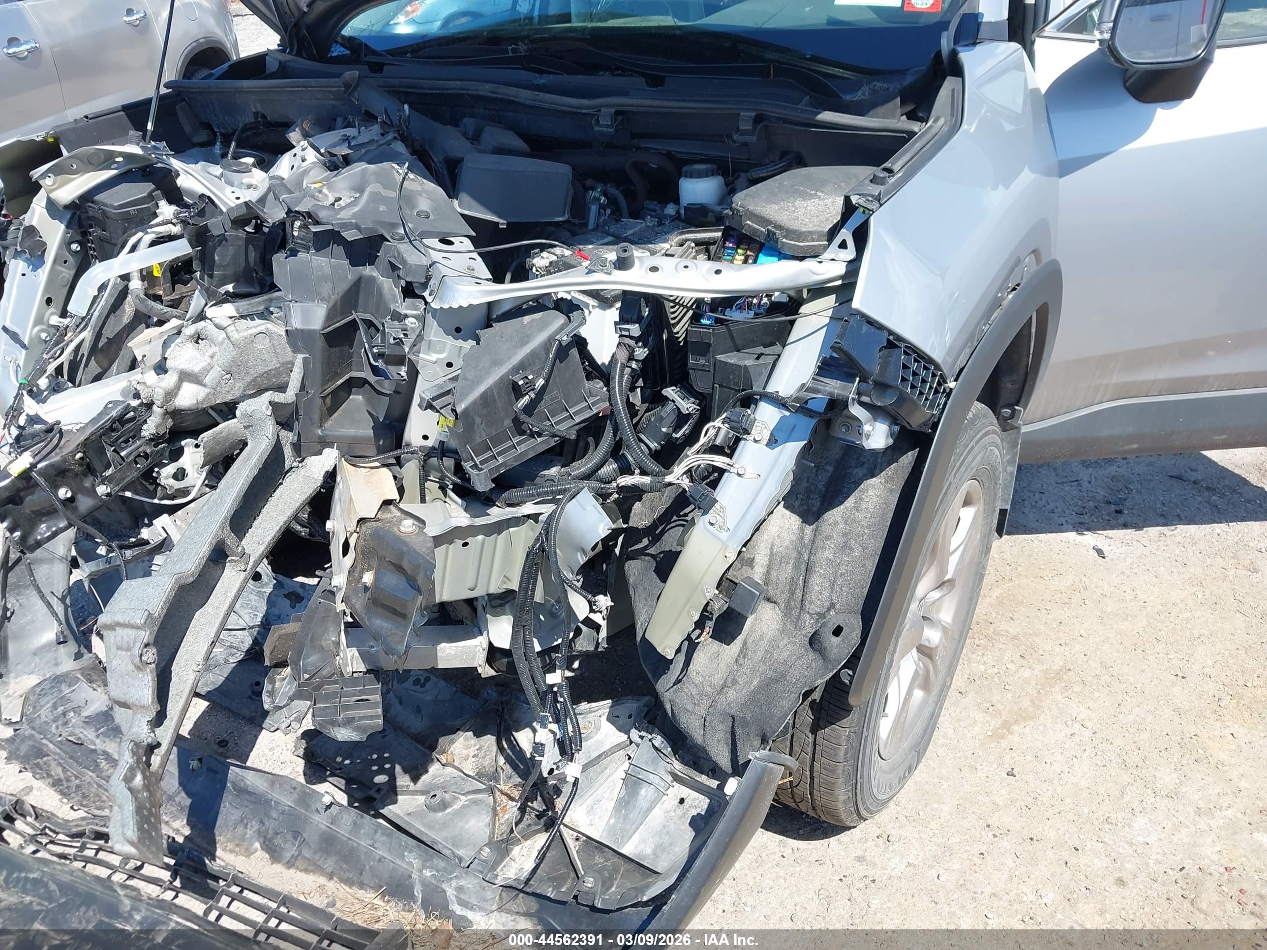 TOYOTA RAV4 image 6