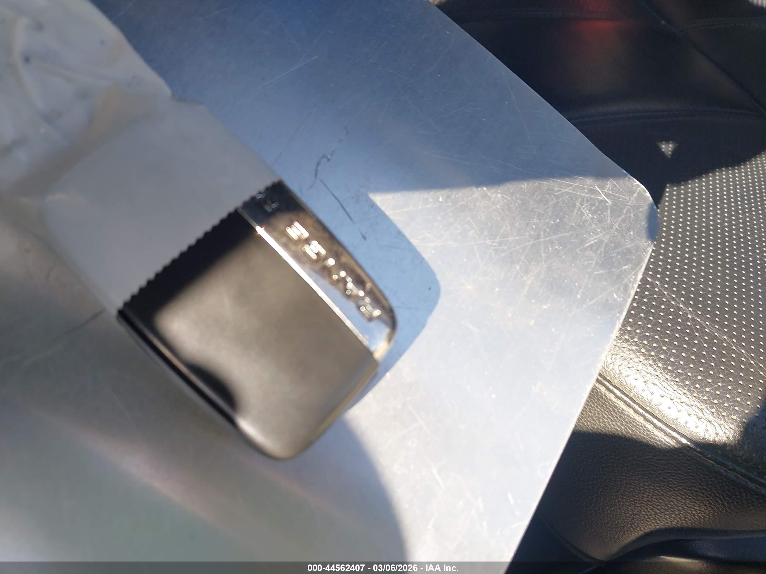 LAND ROVER image 11