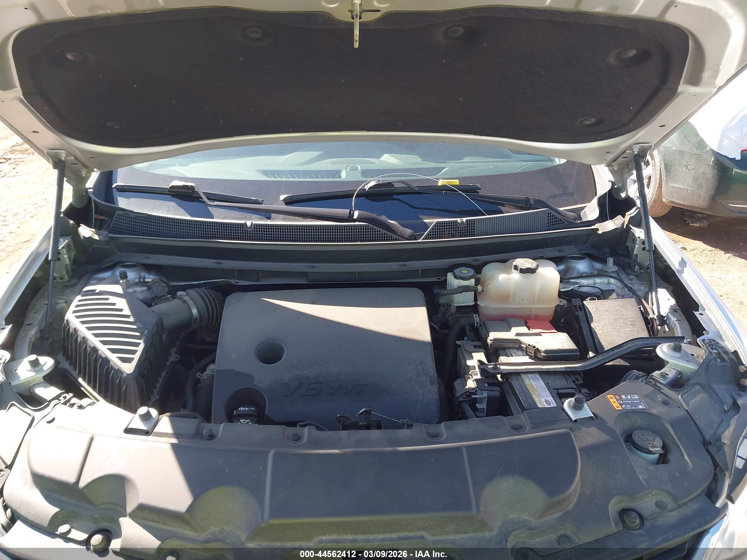 CHEVROLET TRAVERSE image 10