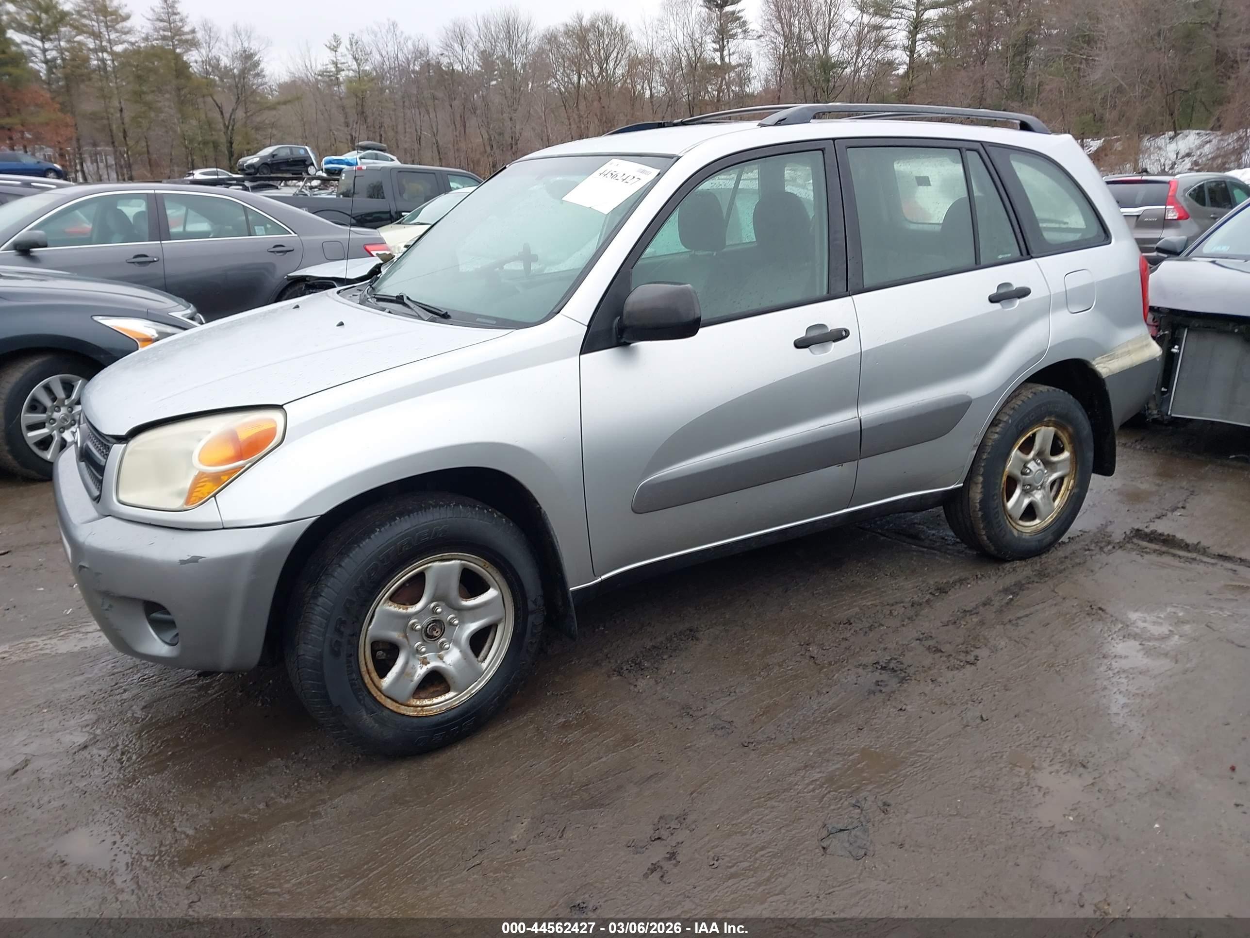 TOYOTA RAV4 image 2