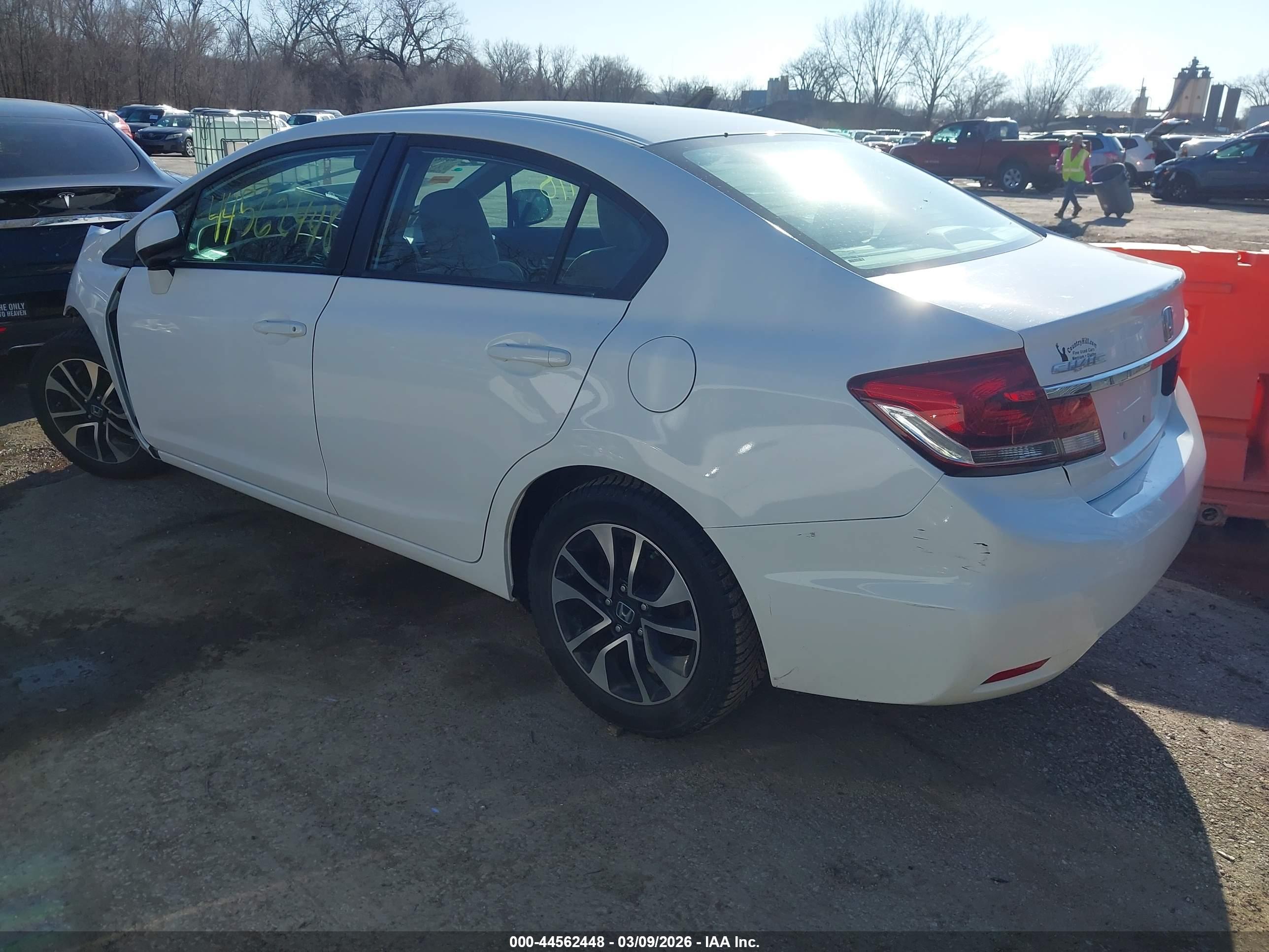 HONDA CIVIC image 3
