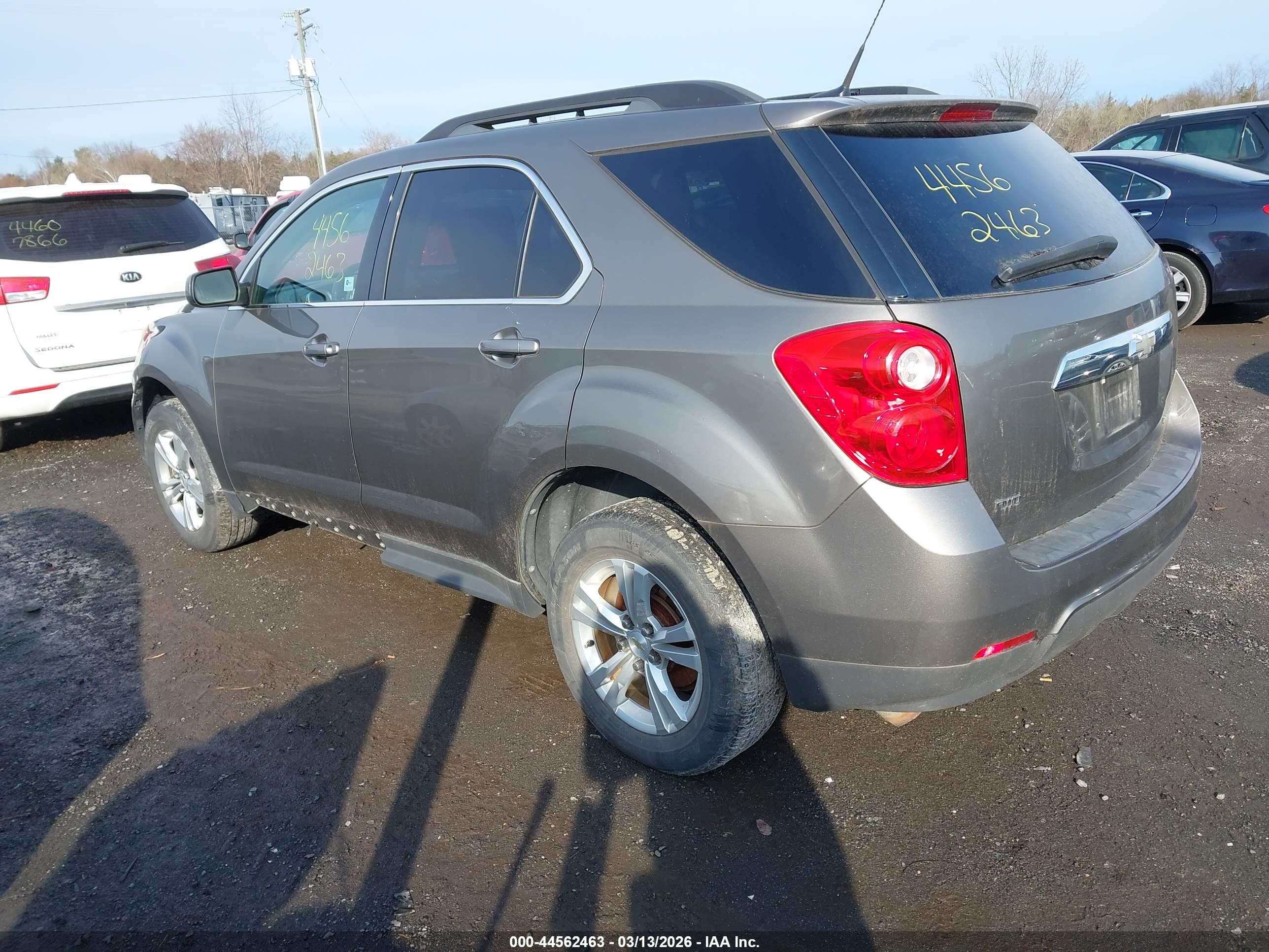 CHEVROLET EQUINOX image 3