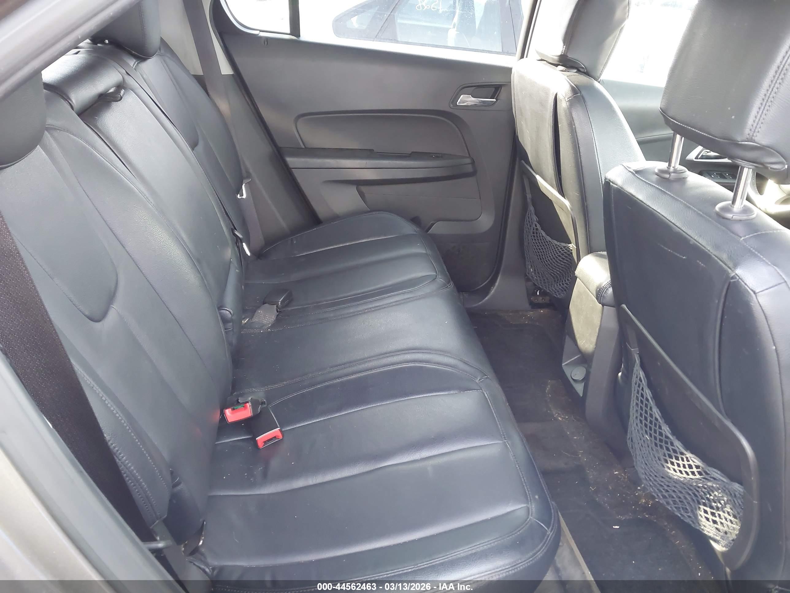 CHEVROLET EQUINOX image 8