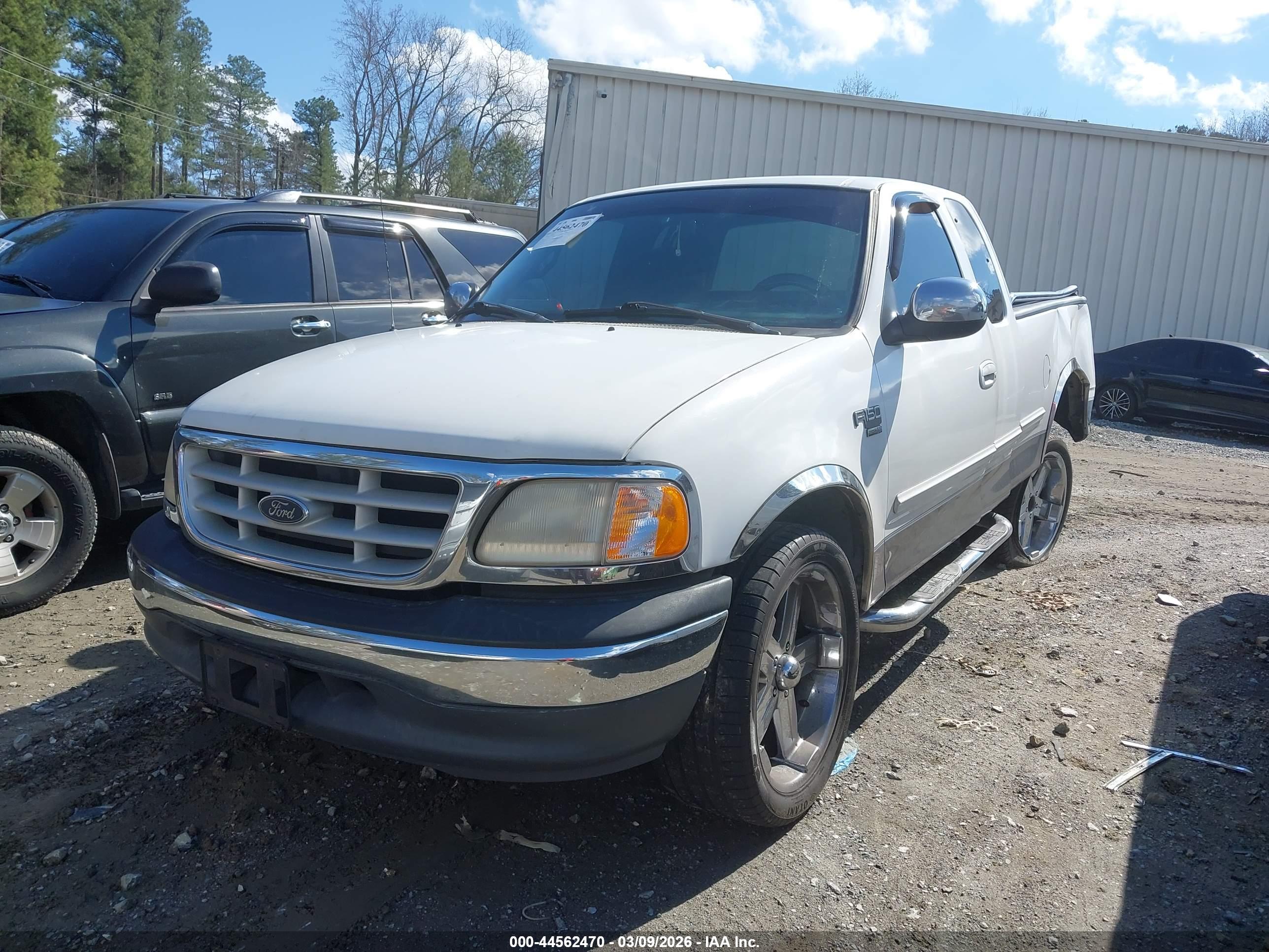 FORD F-150 image 2