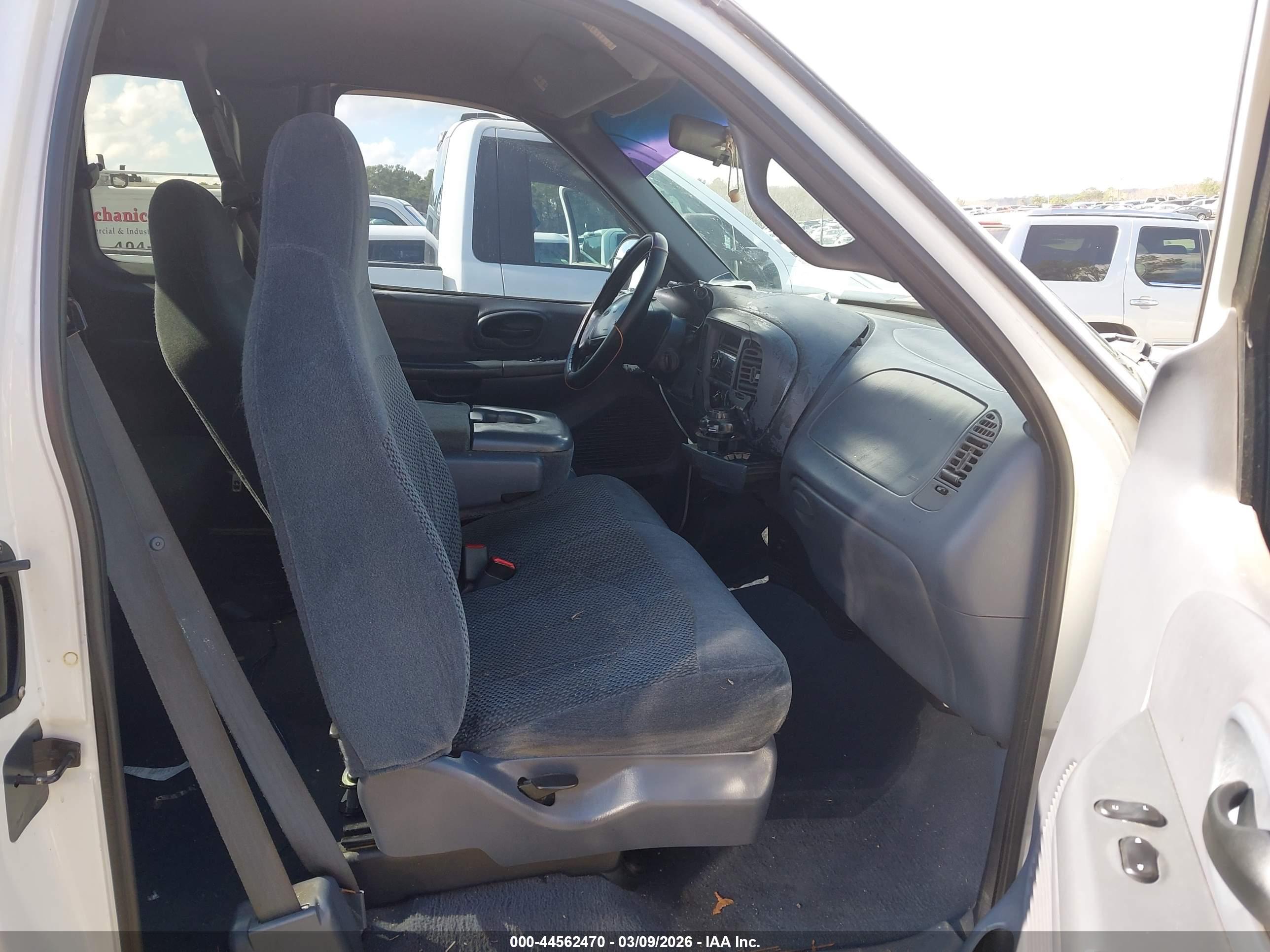 FORD F-150 image 5