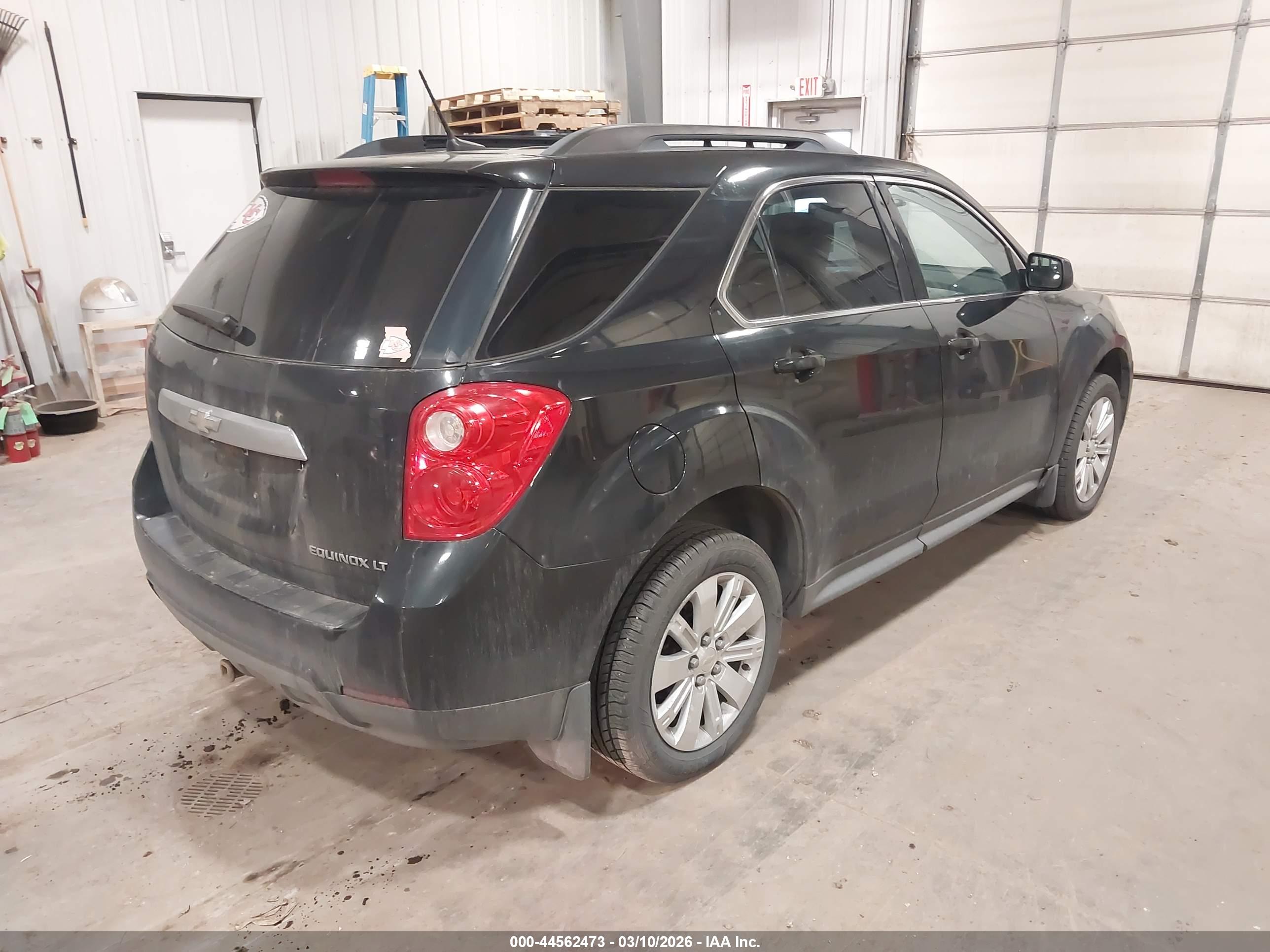 CHEVROLET EQUINOX image 4