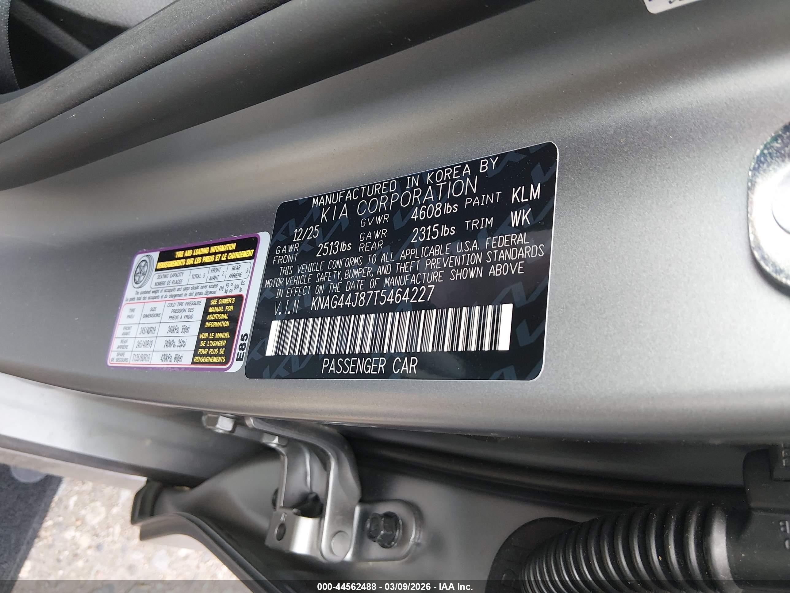 KIA K5 image 9