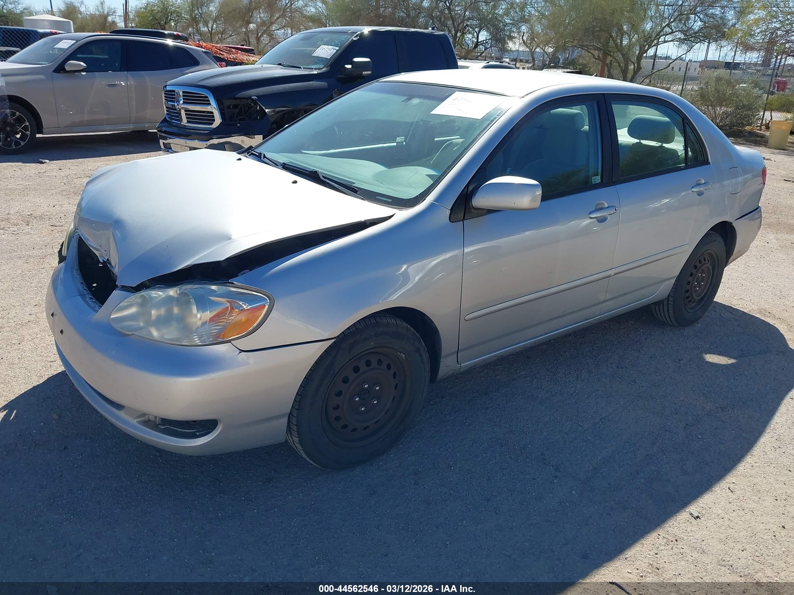 TOYOTA COROLLA image 2