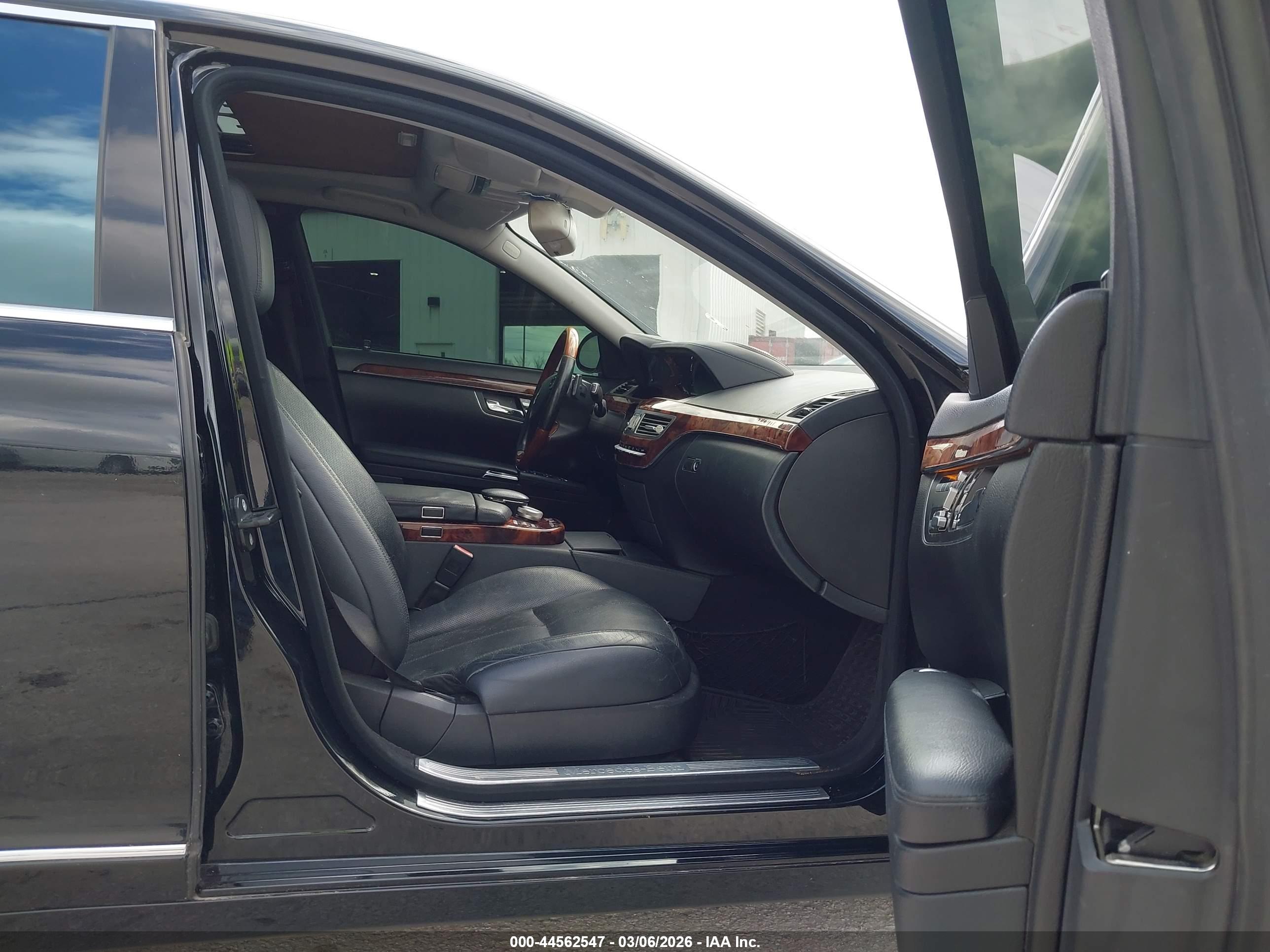 MERCEDES-BENZ S image 5