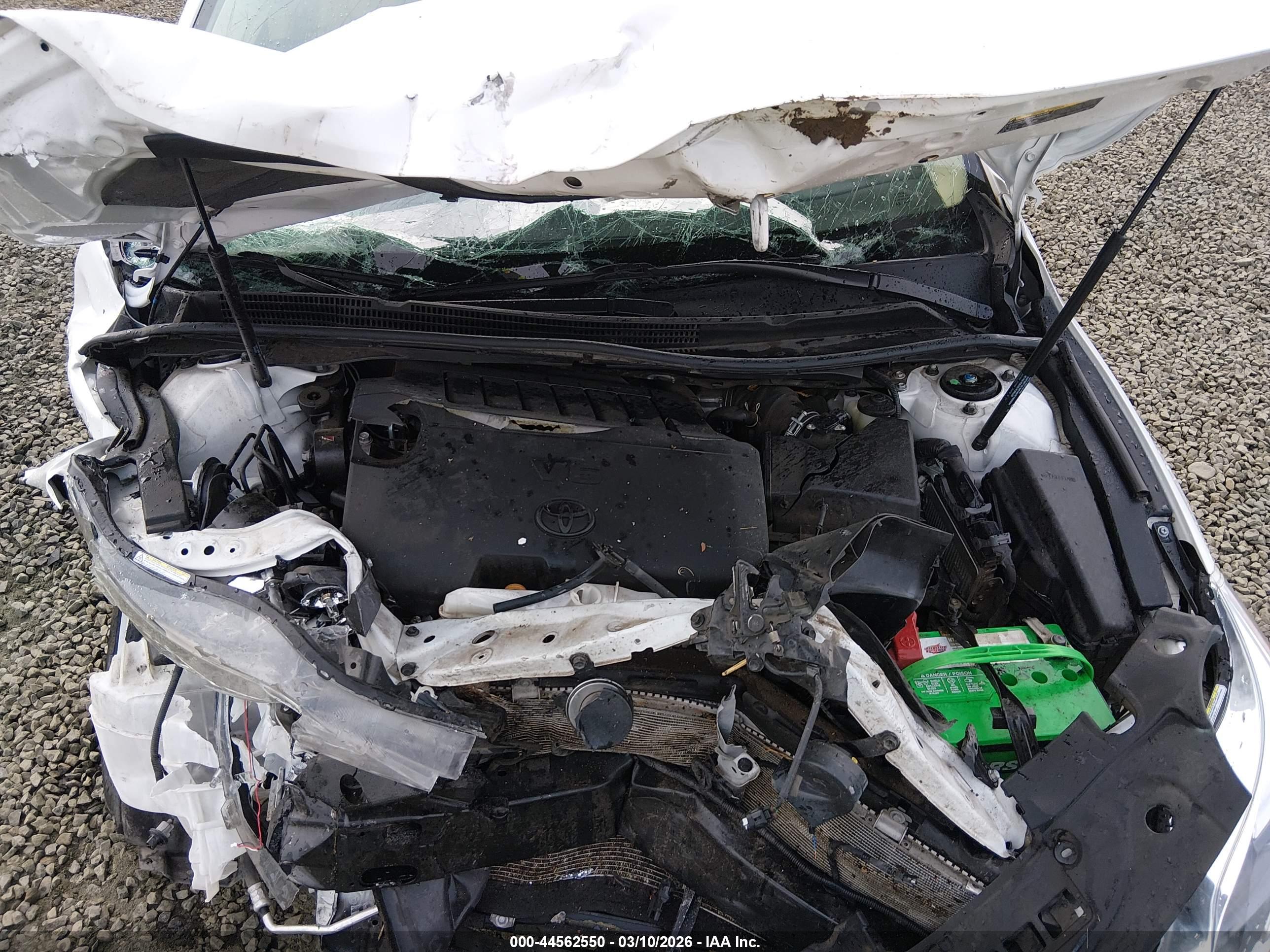 TOYOTA AVALON image 10