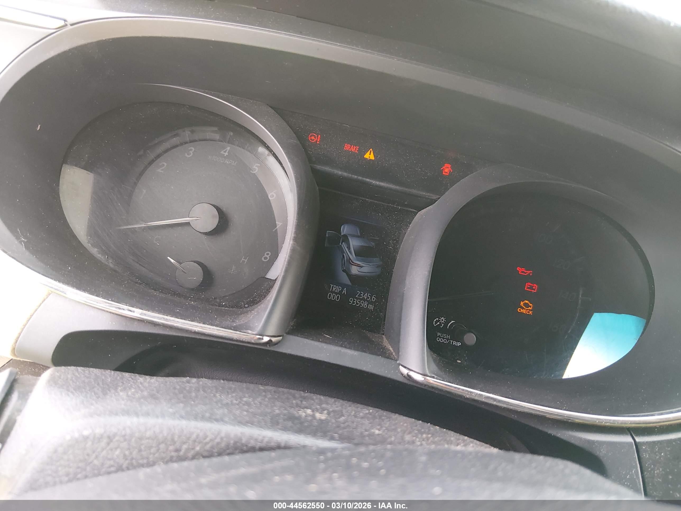 TOYOTA AVALON image 7