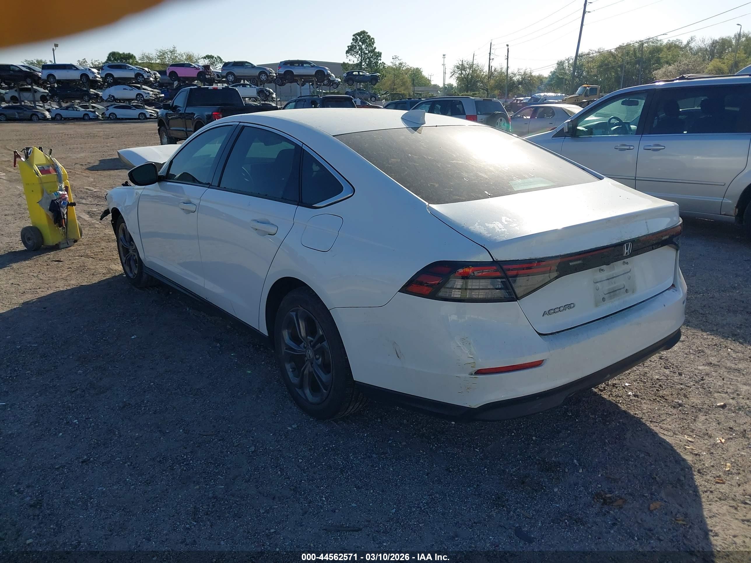 HONDA ACCORD image 3