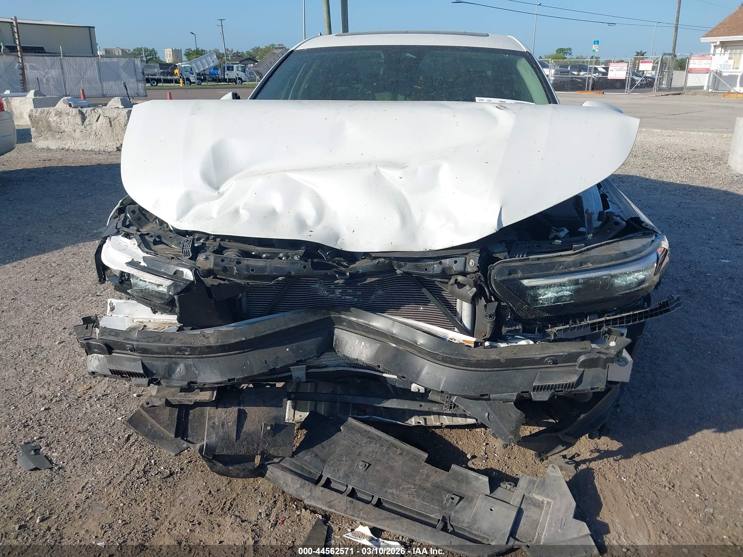 HONDA ACCORD image 6