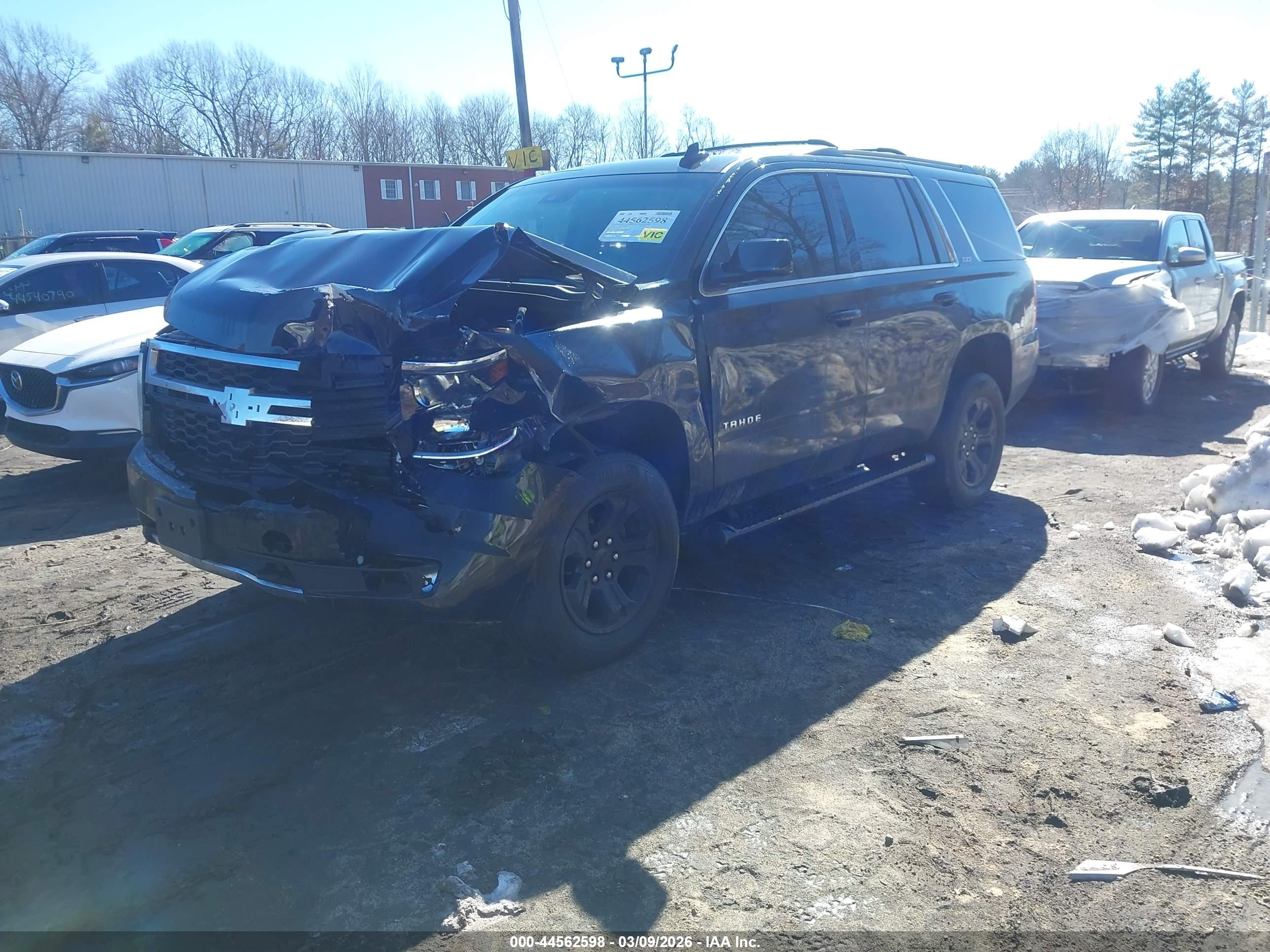 CHEVROLET TAHOE image 2