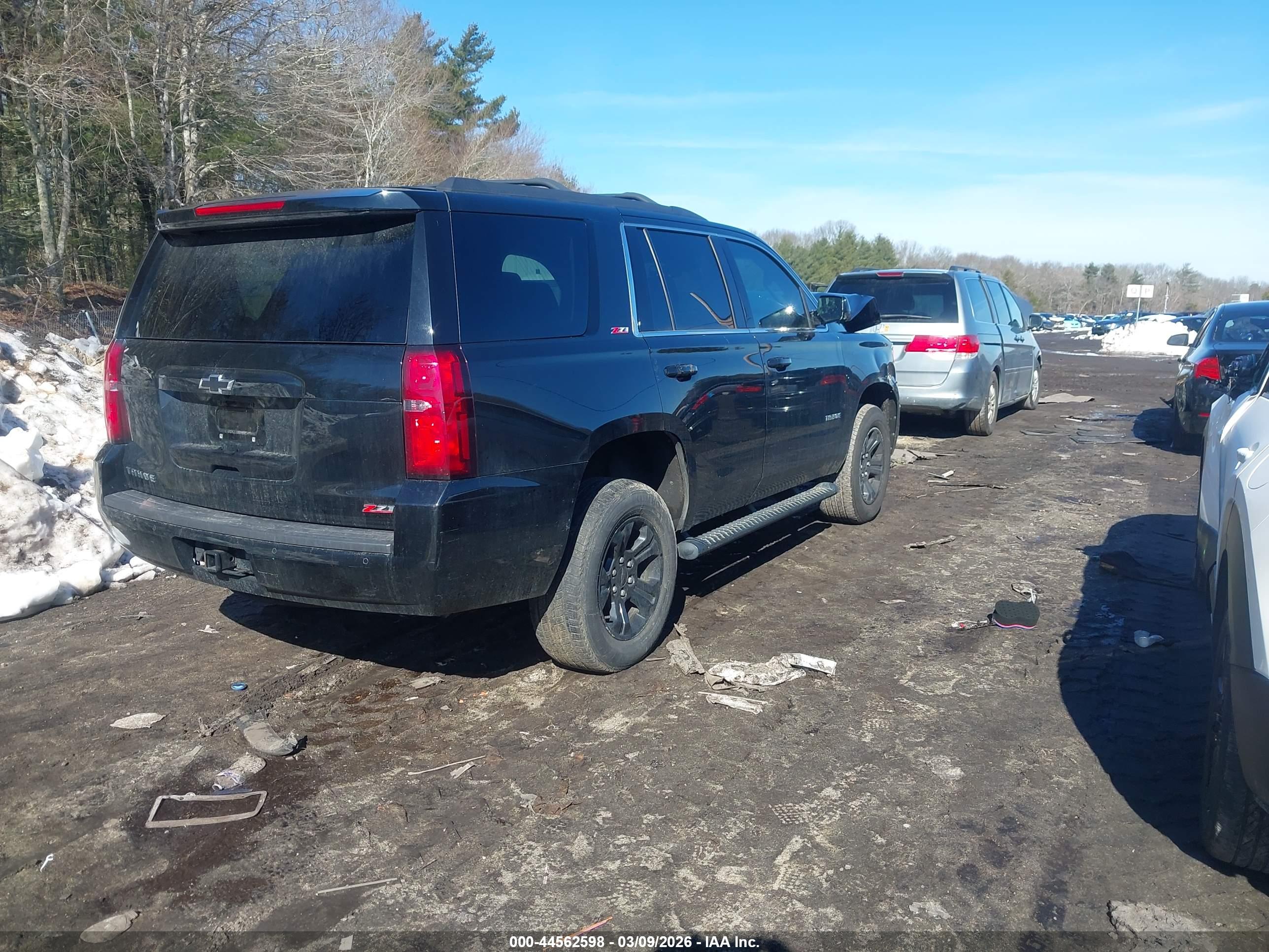 CHEVROLET TAHOE image 4