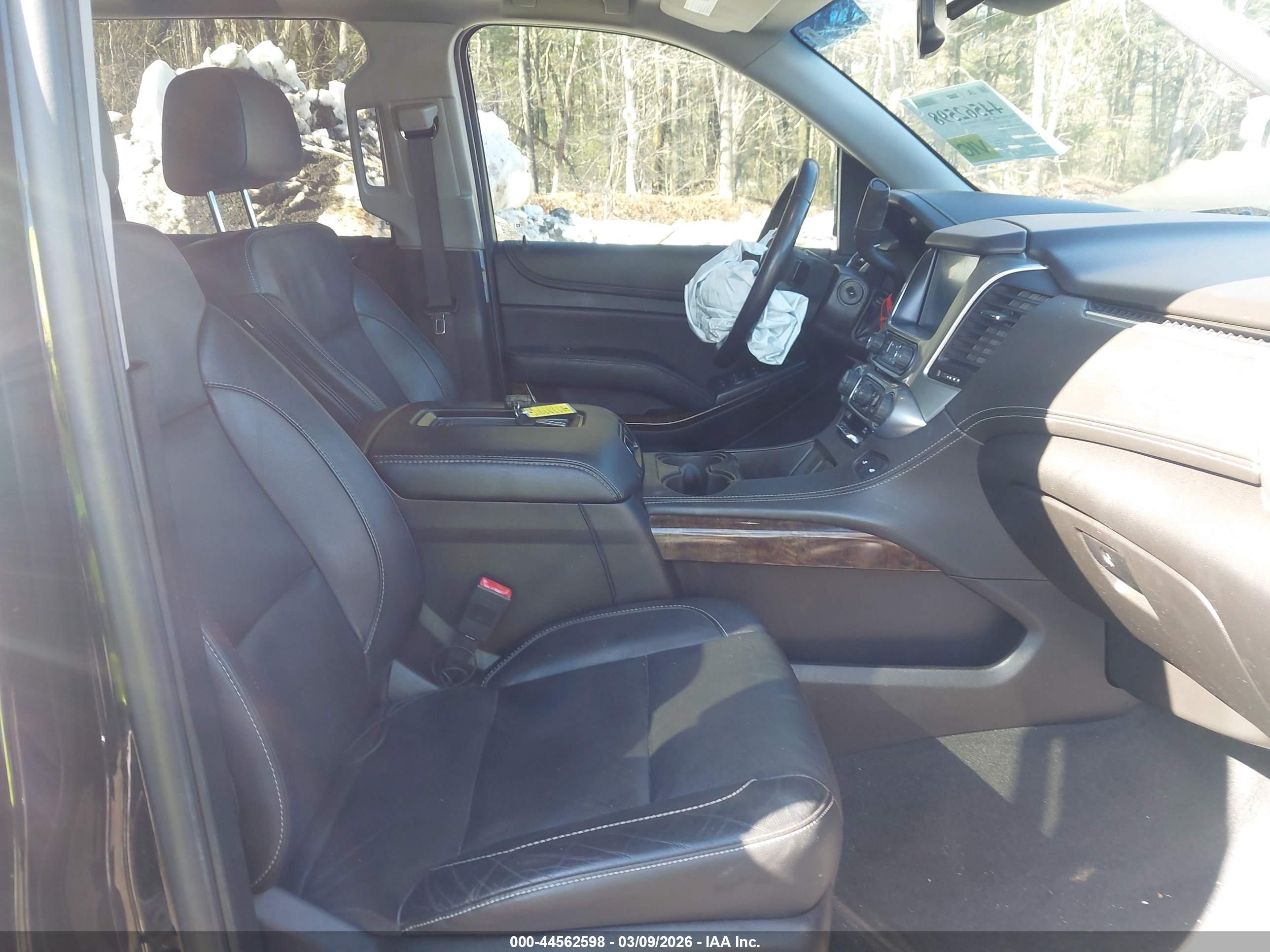 CHEVROLET TAHOE image 5