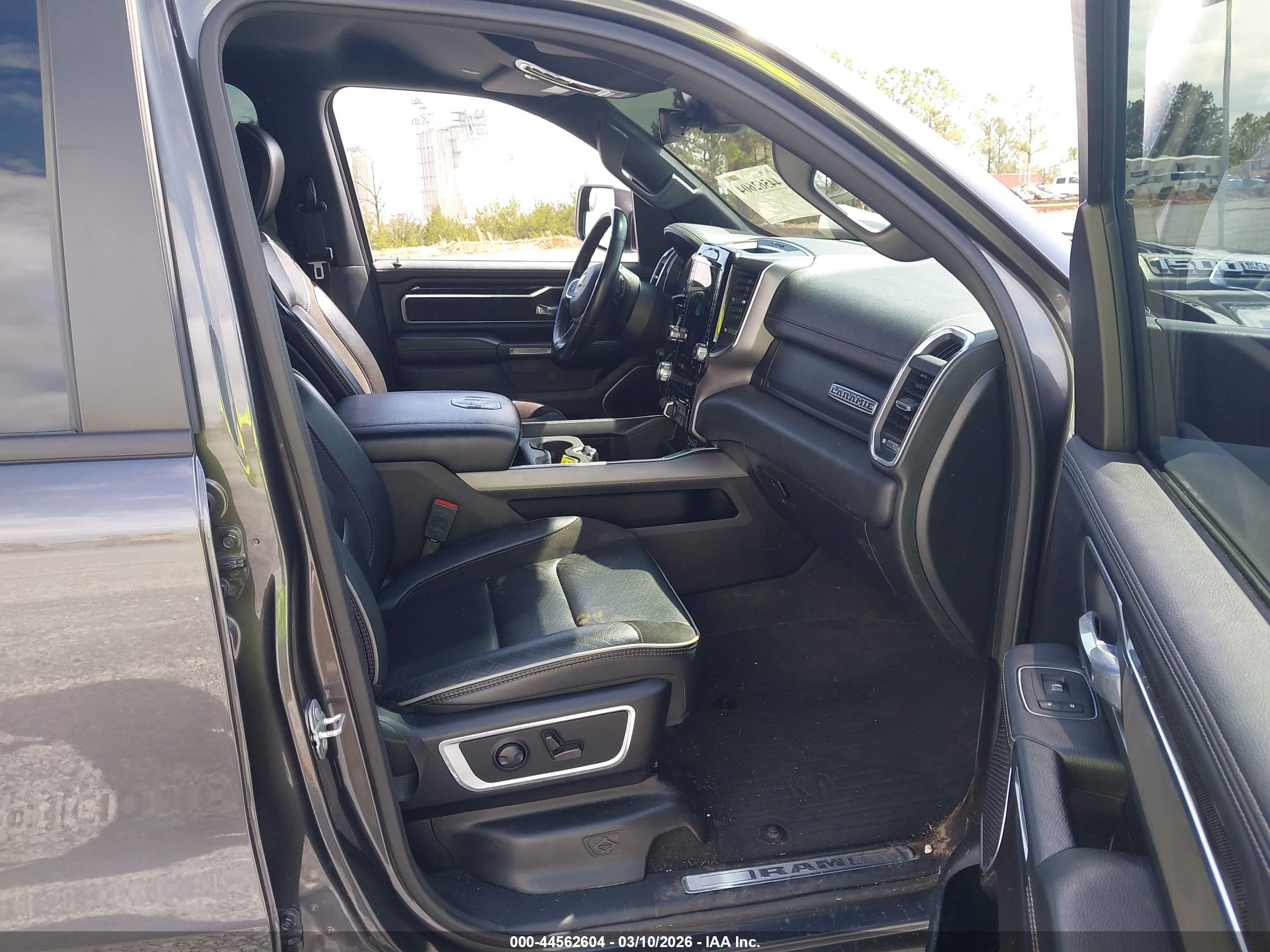 RAM 1500 image 5