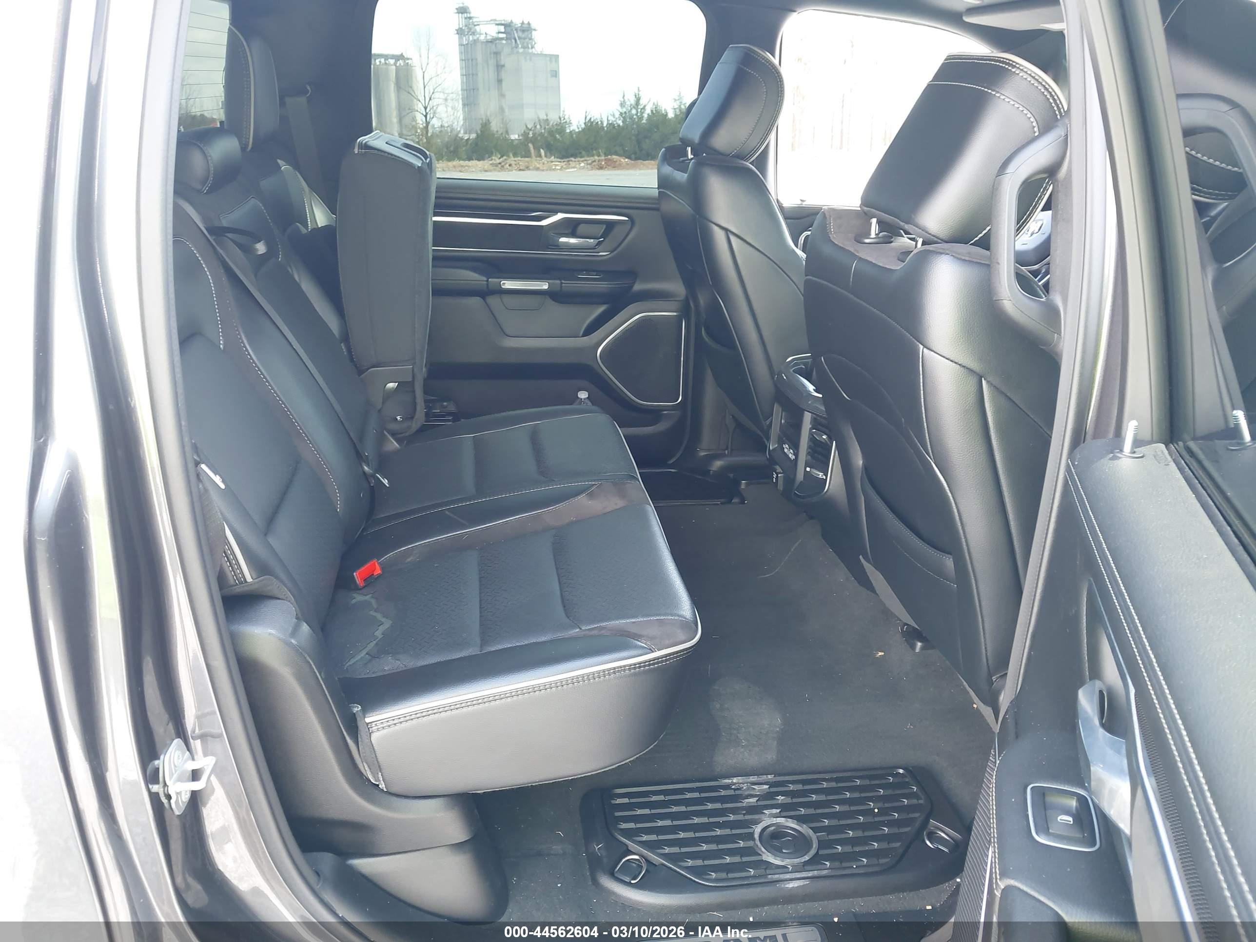 RAM 1500 image 8