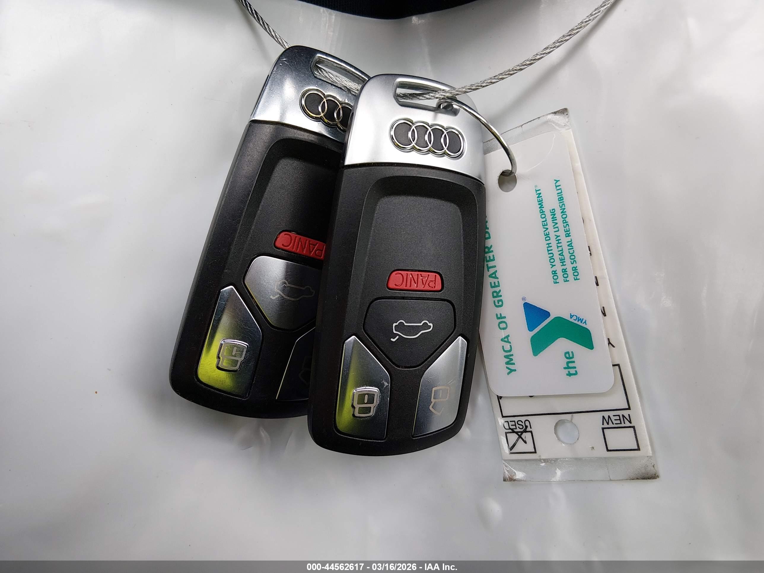 AUDI A4 image 11